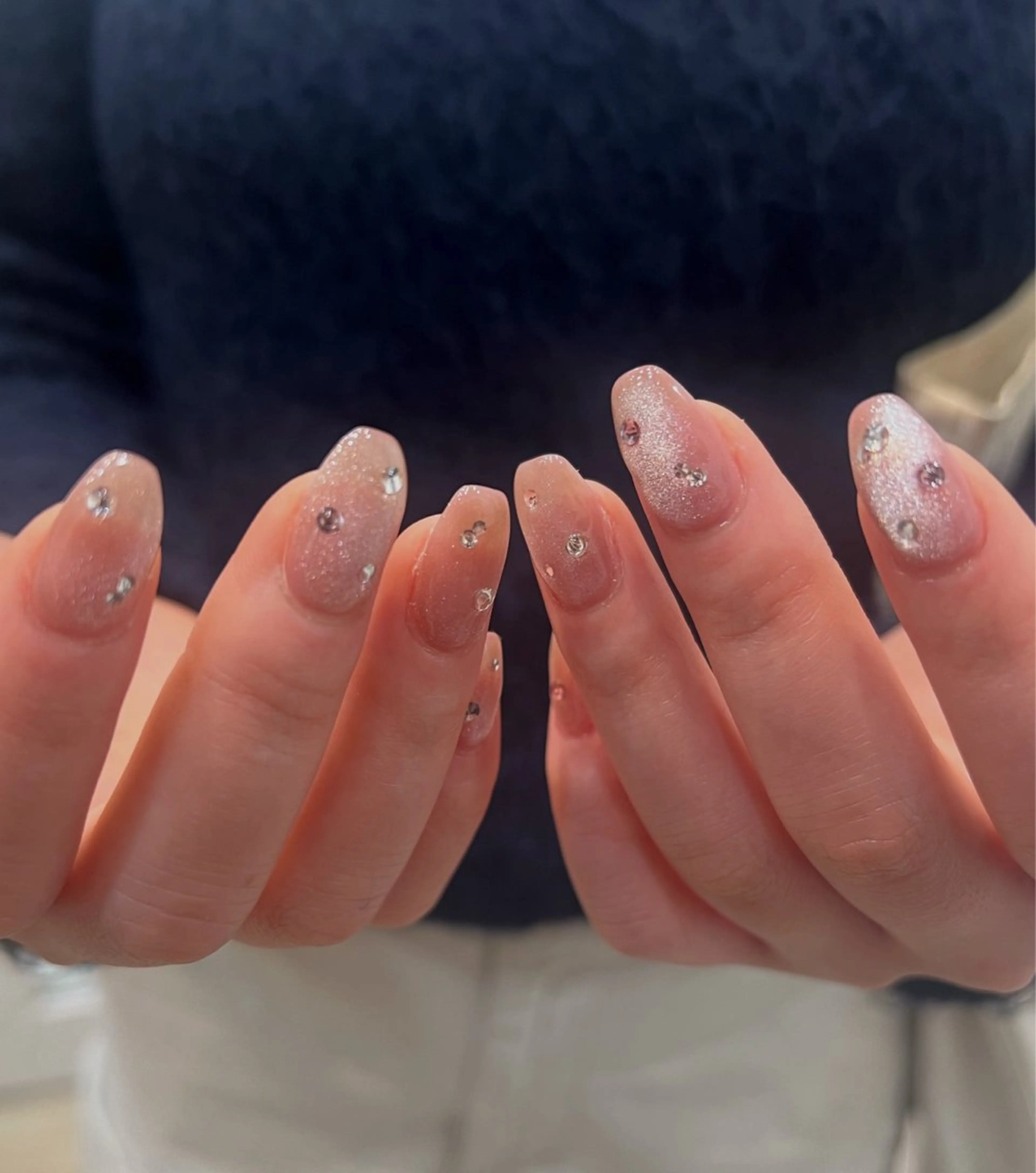 ネイル 成人式 キラキラネイル マグネットネイル ストーンネイル ハンドネイル ヘアメイクネイリスト 💄💅hidemiのヘアスタイル