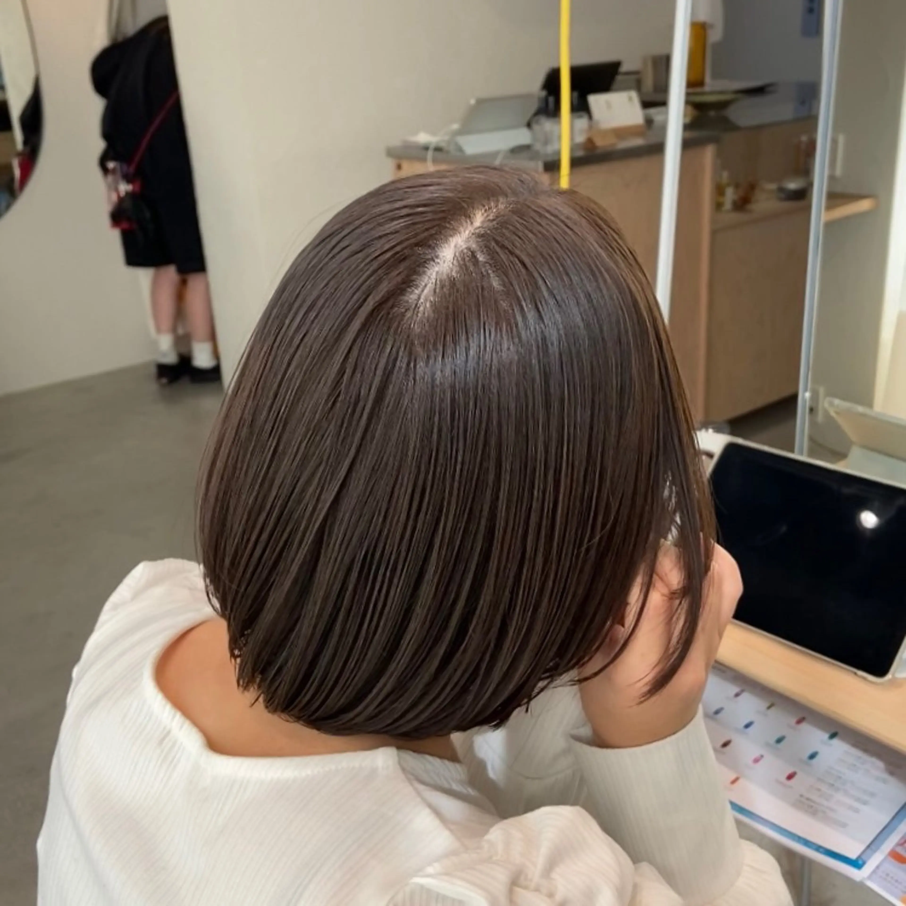 ショート カラー ヘアカラー 石川 瑠琉のヘアスタイル