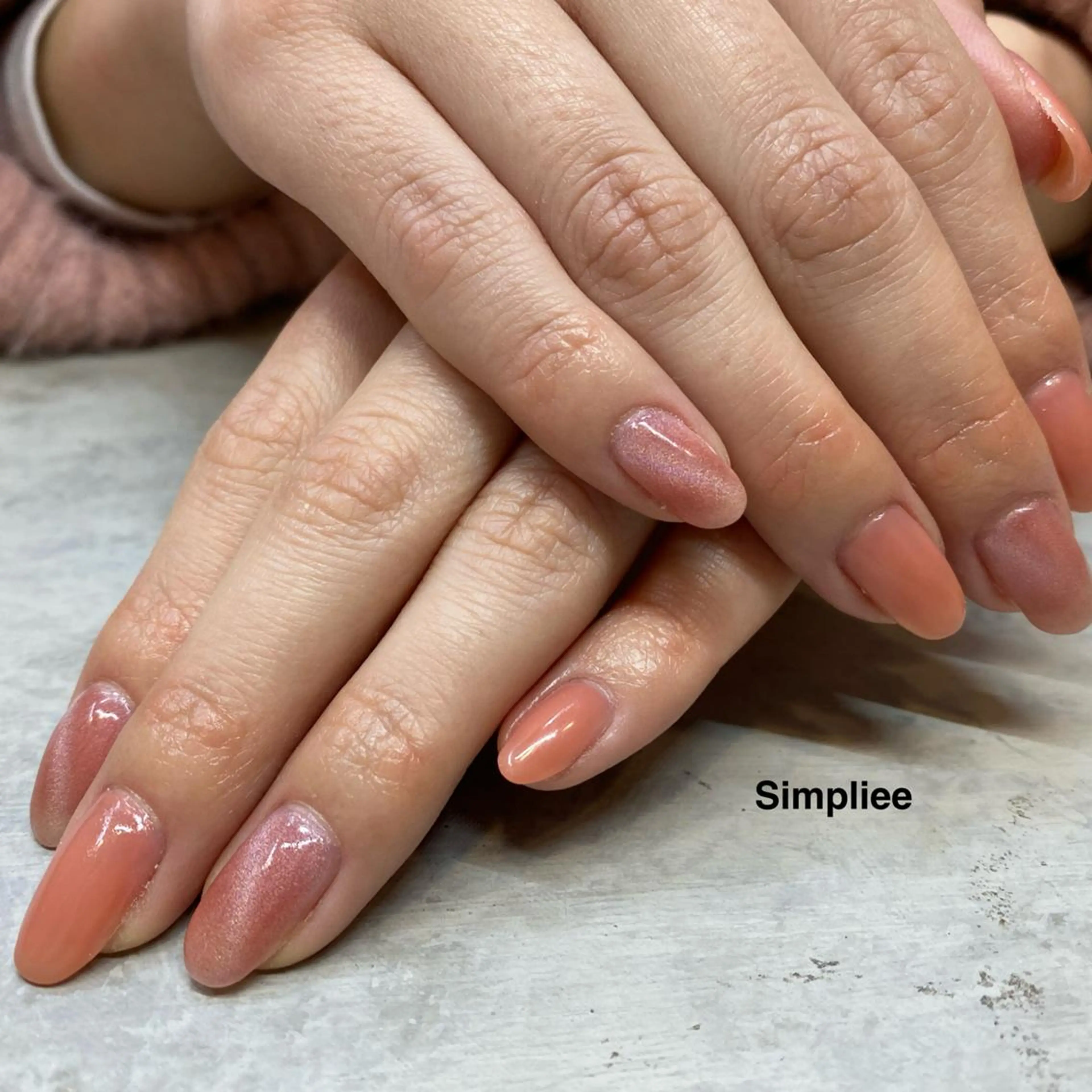 ネイル シンプリーワン 渋谷店🪄MOENAのネイルデザイン