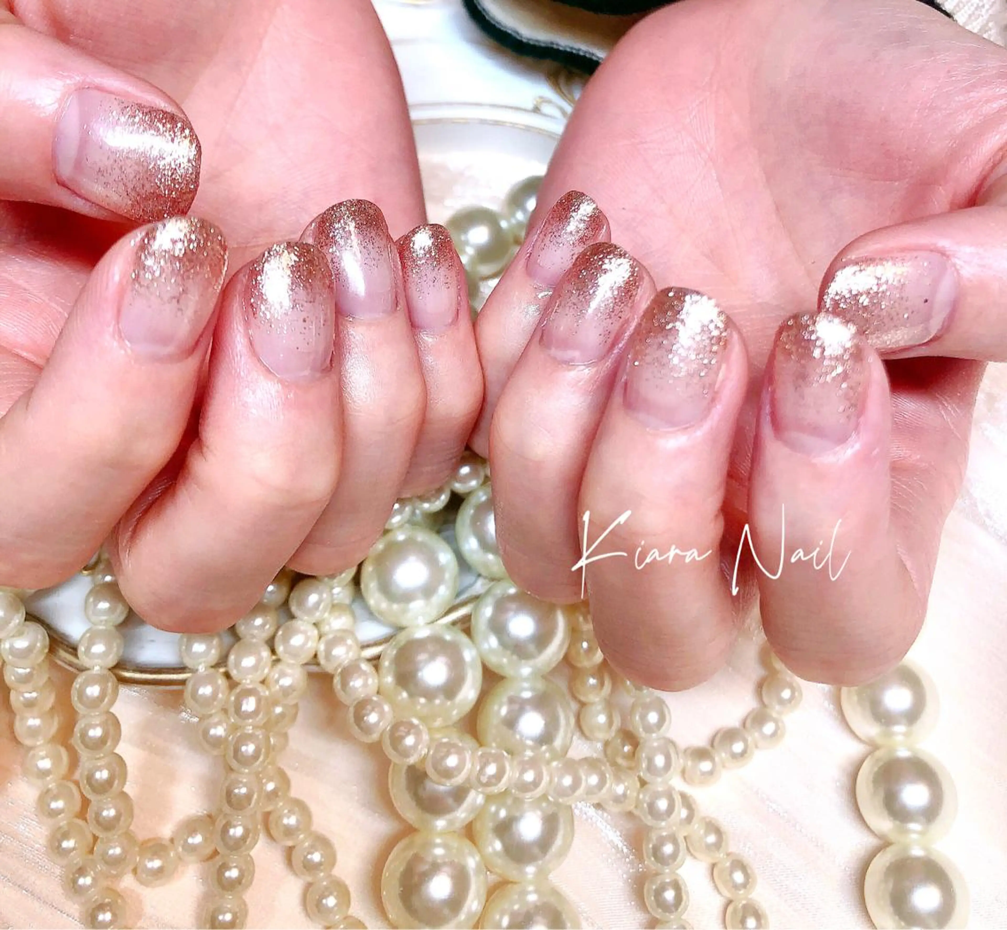 ネイル グラデーション ラメ(グリッター) 🍭Kiara Nail🍭のネイルデザイン