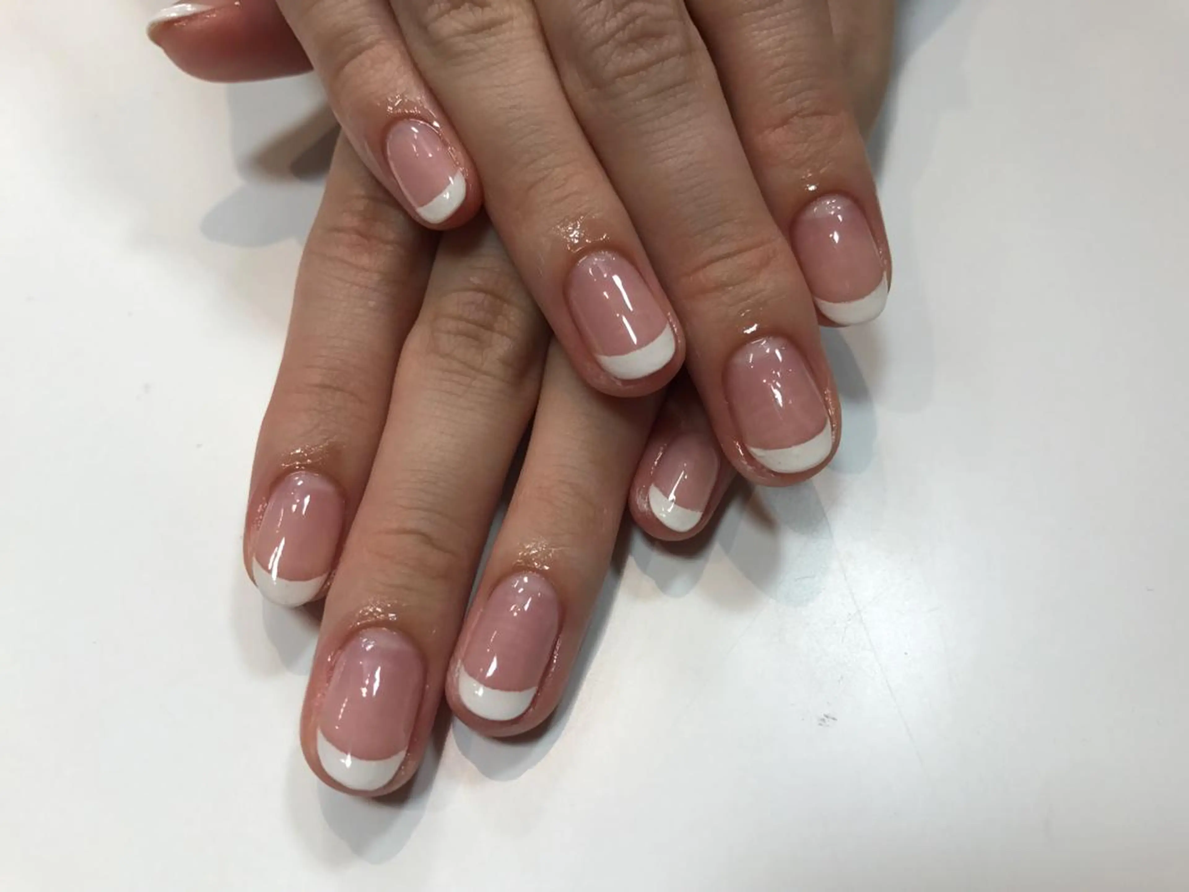 ネイル フレンチネイル Charme. NOBUKOのネイルデザイン