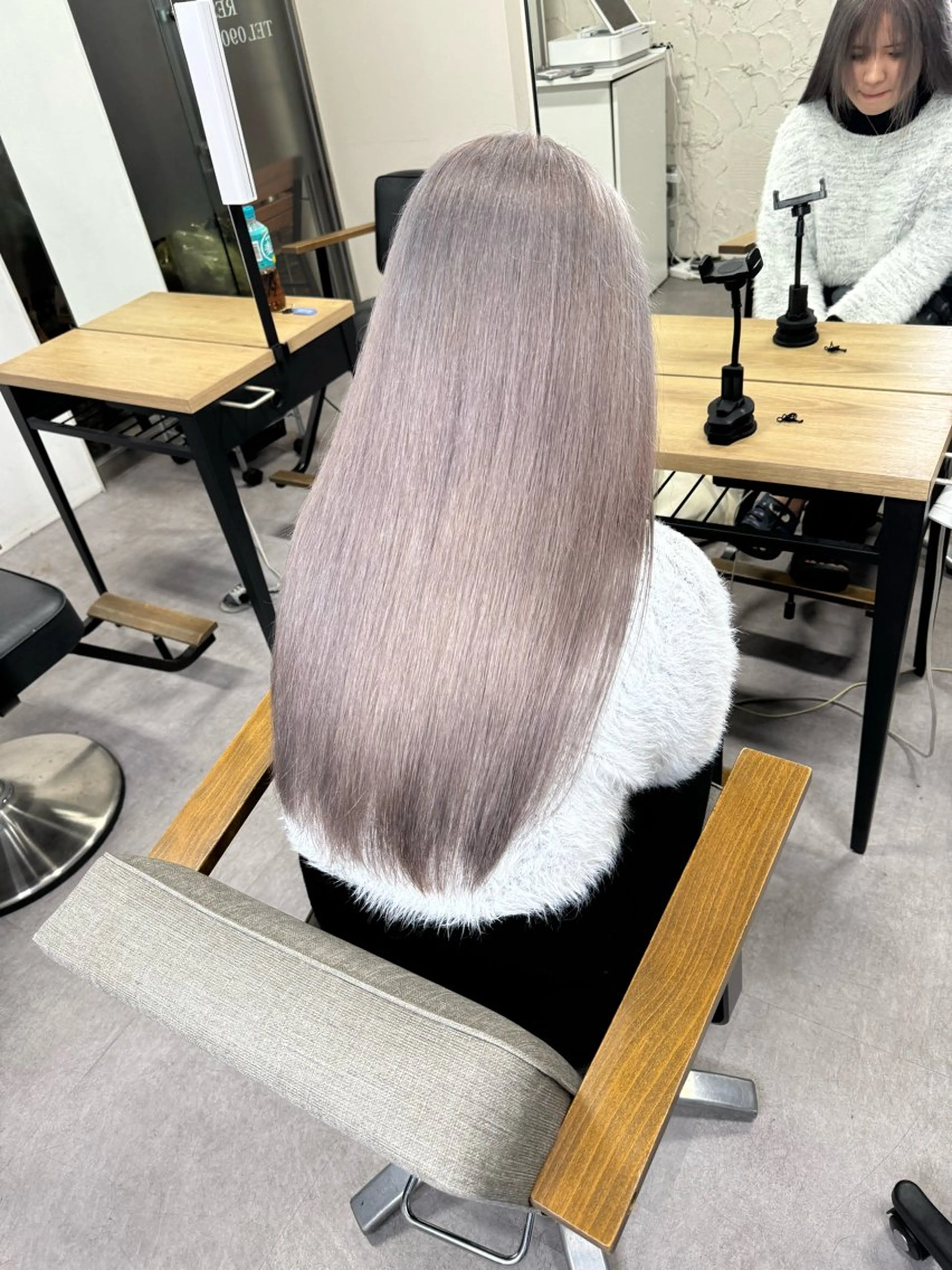 カラー グレージュ ヘアカラー トリートメント SWAY_KAI_ 長谷川魁のヘアスタイル