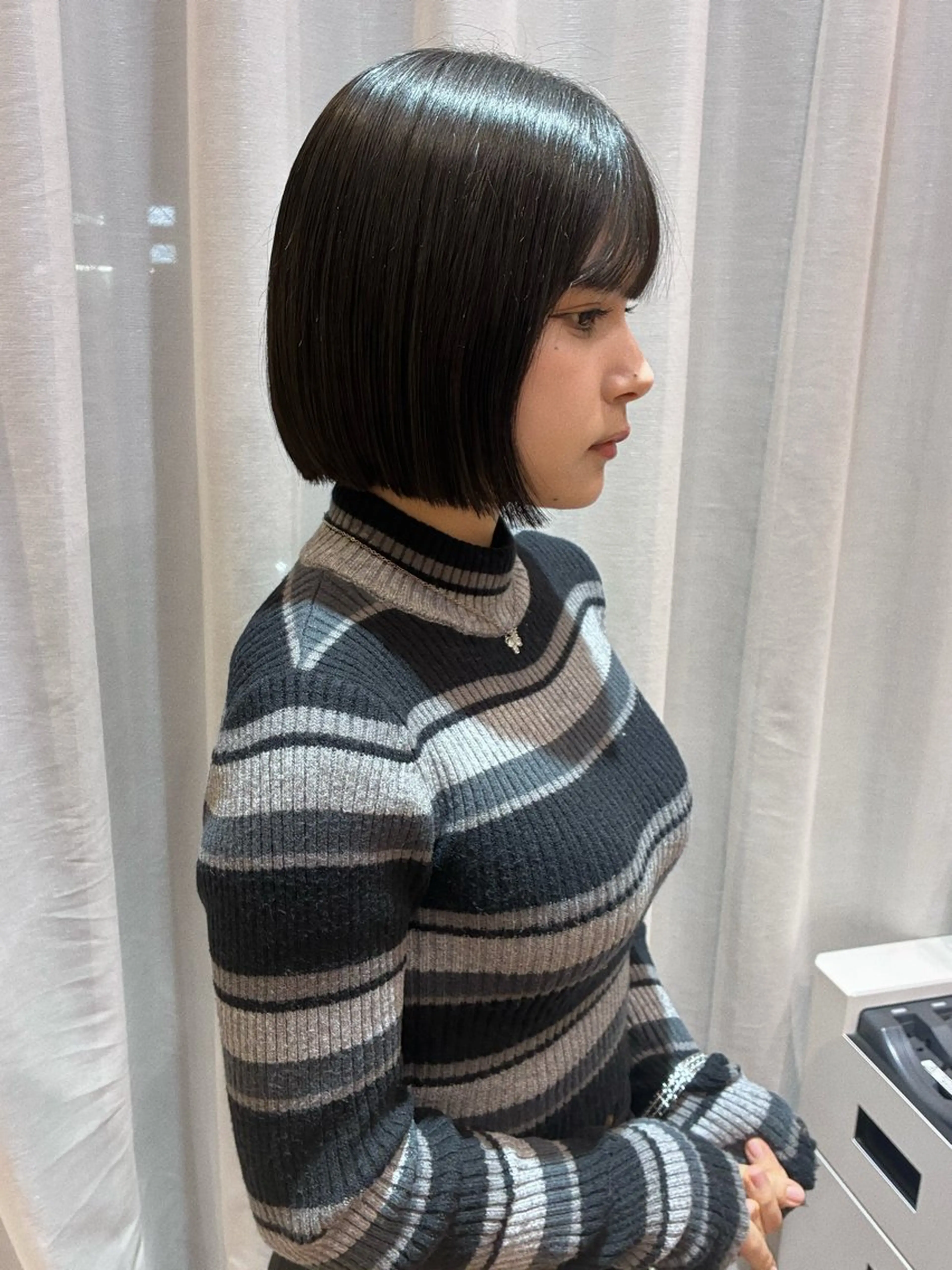 ミディアム 切りっぱなしボブ ボブ moe/名古屋美容室 /モデル募集のヘアスタイル