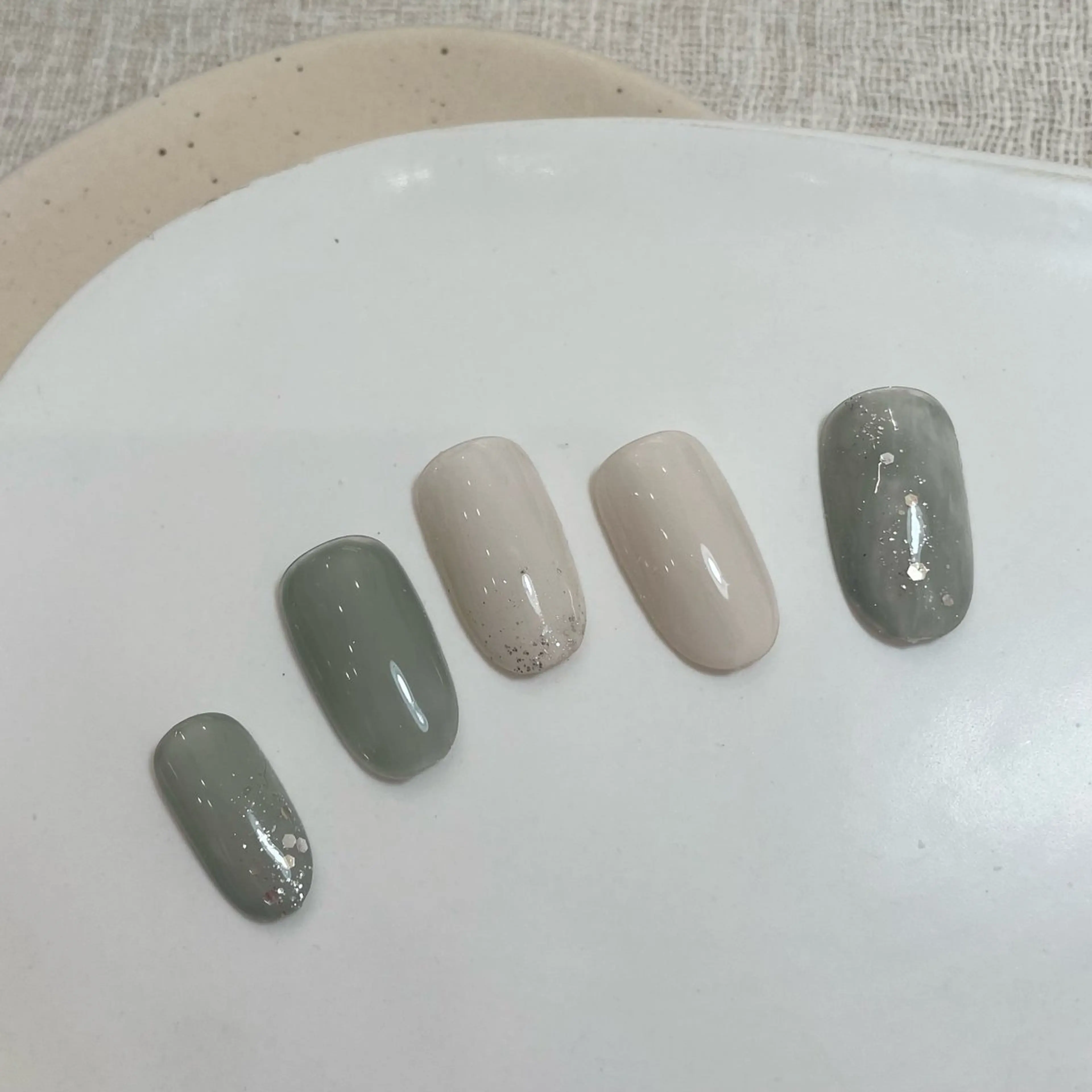 ネイル シンプルネイル 【 Lea's 】 kaedeのネイルデザイン