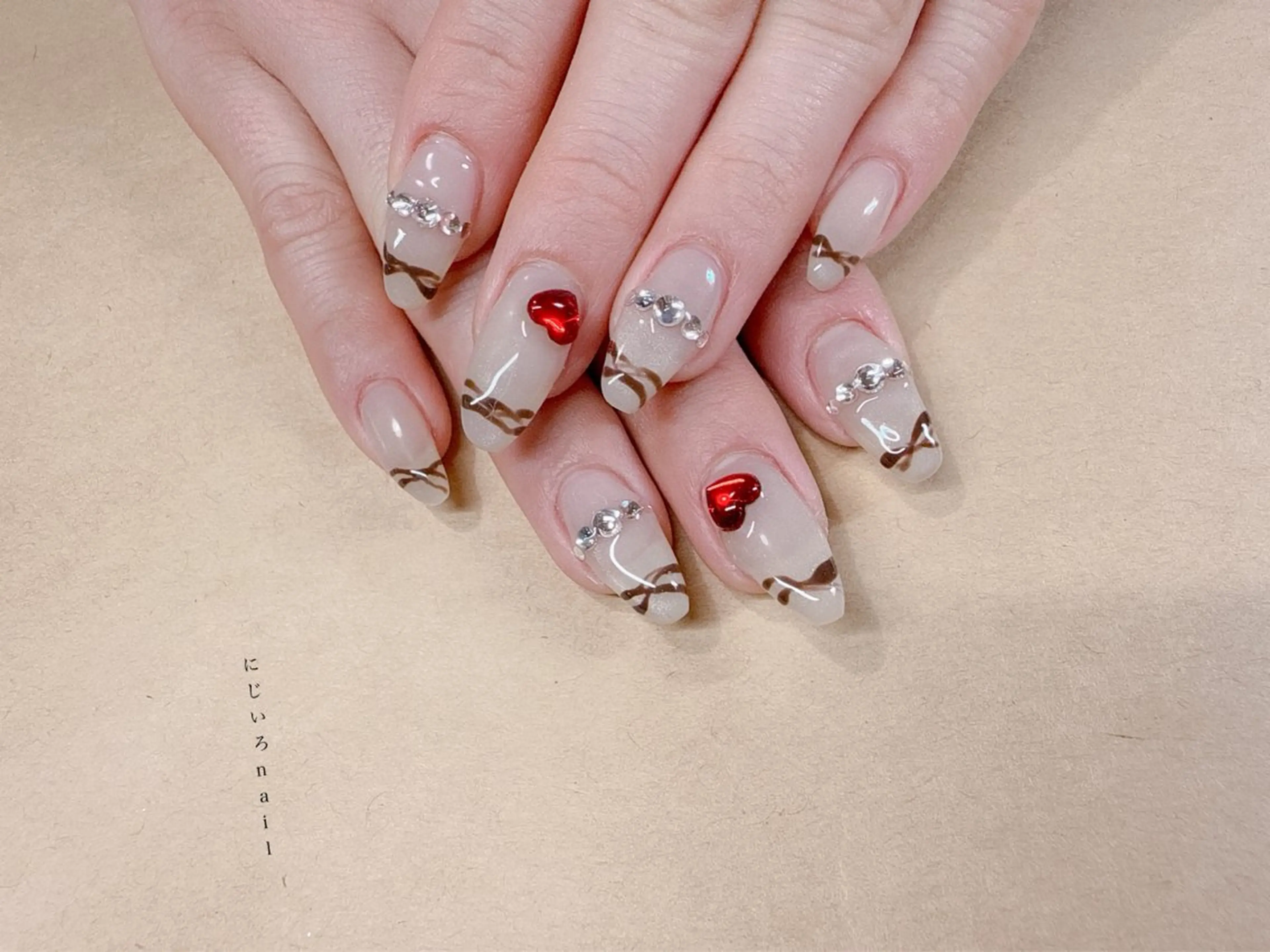 ネイル にじいろ nailのネイルデザイン