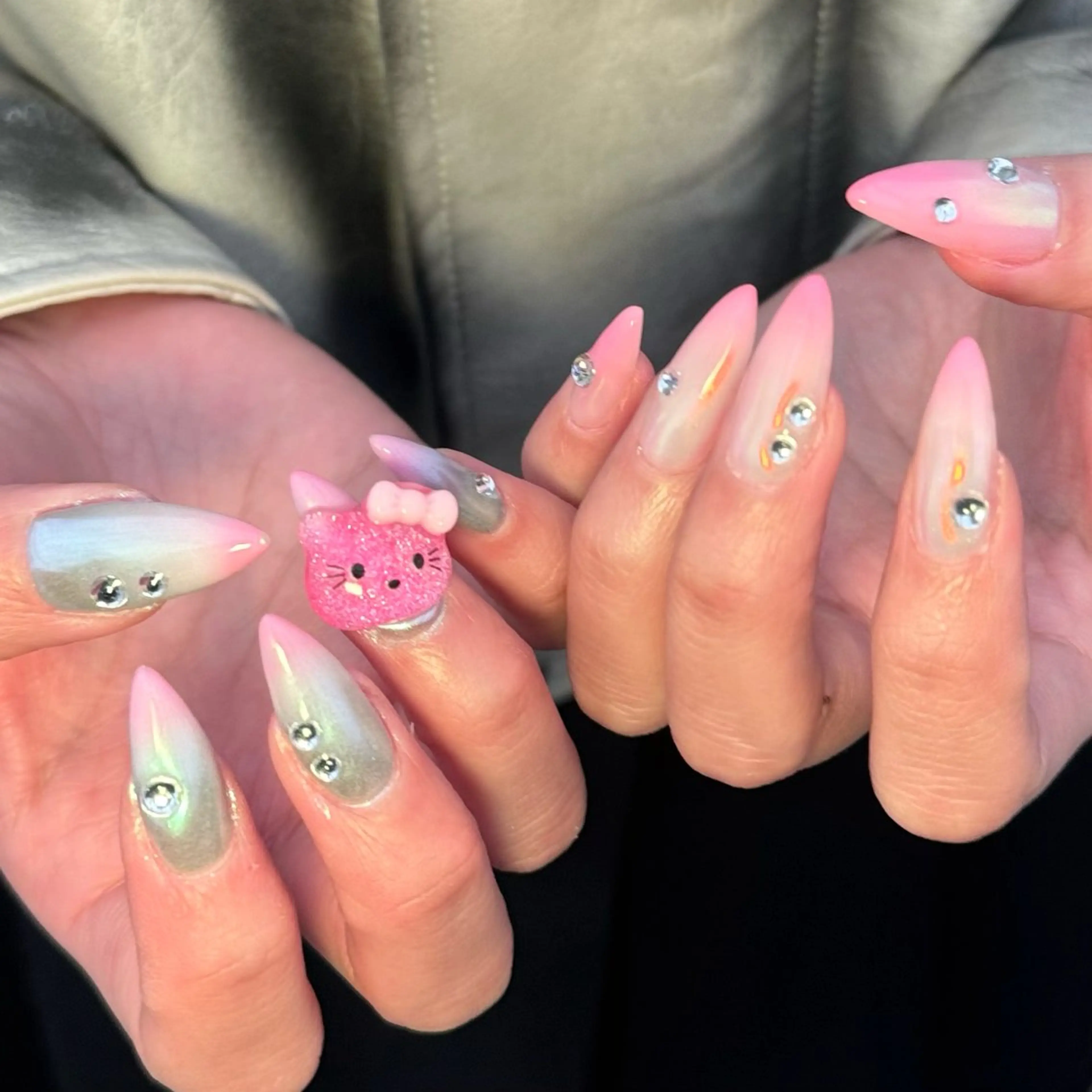 ネイル ハンドネイル GO TODAY シェアサロン 吉祥寺Glint店所属・ミチ💖吉祥寺💖 icebbleuのネイルデザイン