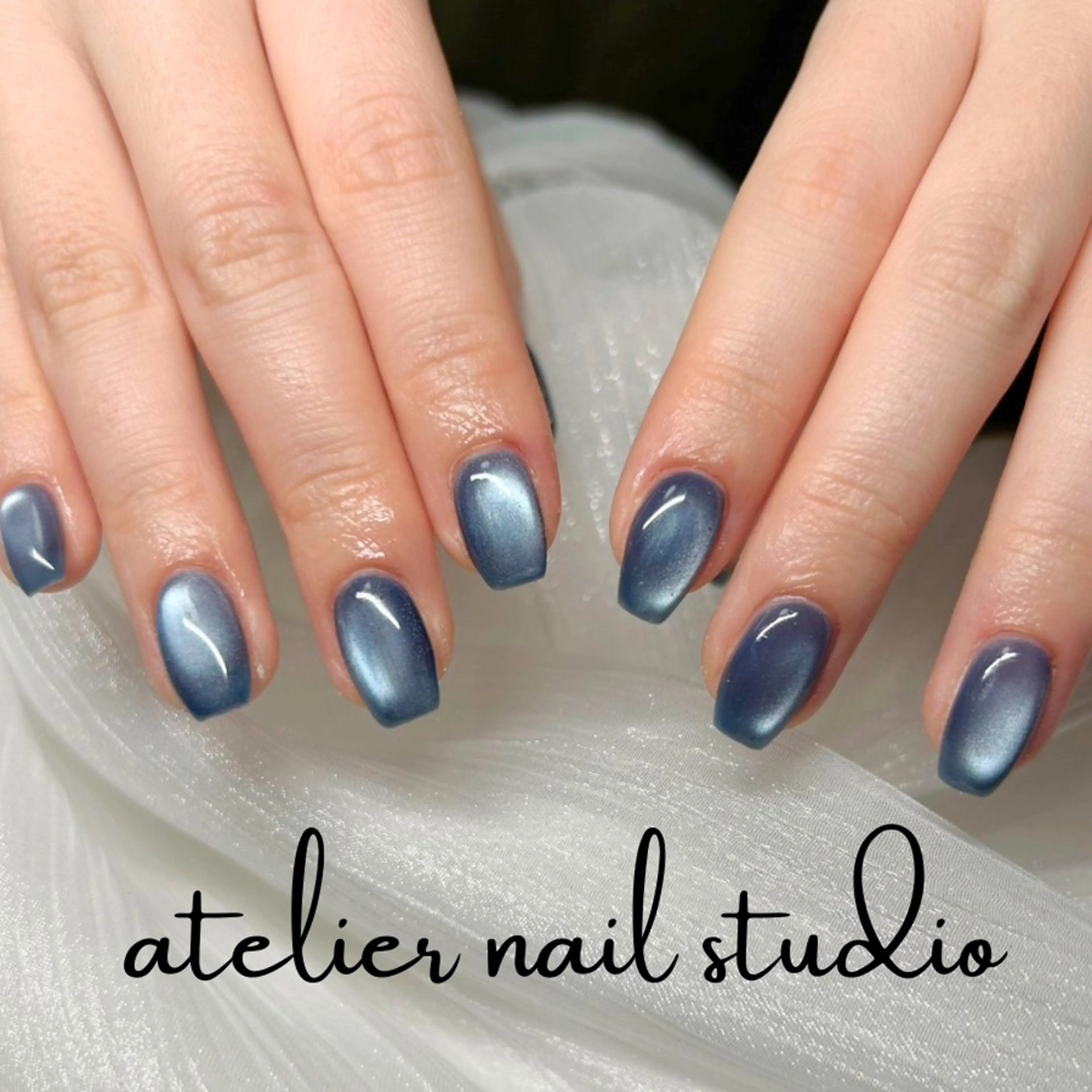 ネイル ジェルネイル ラメ(グリッター) マグネットネイル オフィスネイル パラジェル ハンドネイル atelier nailstudioのネイルデザイン