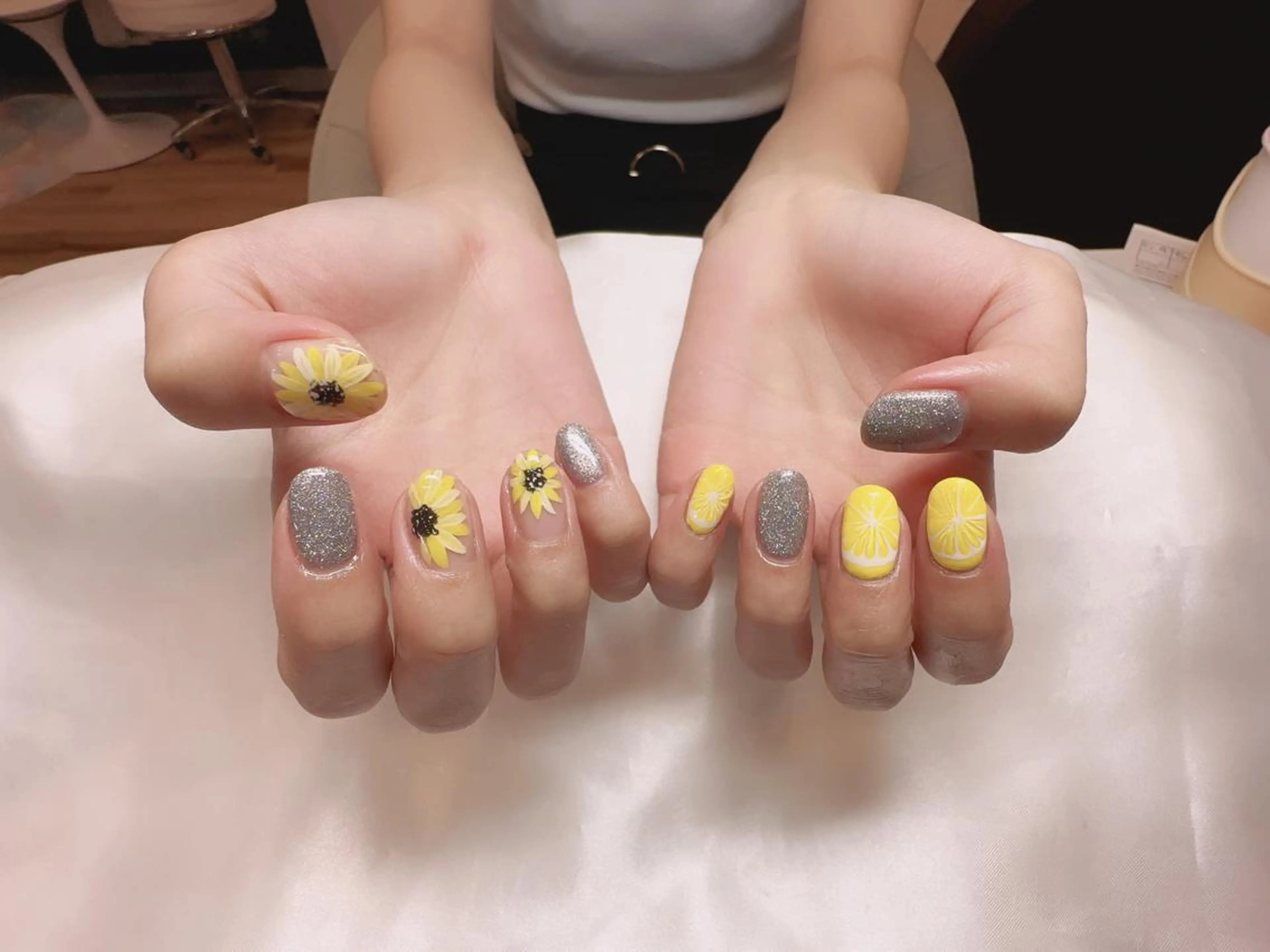 ネイル Ui_Amor (パラジェル)のネイルデザイン