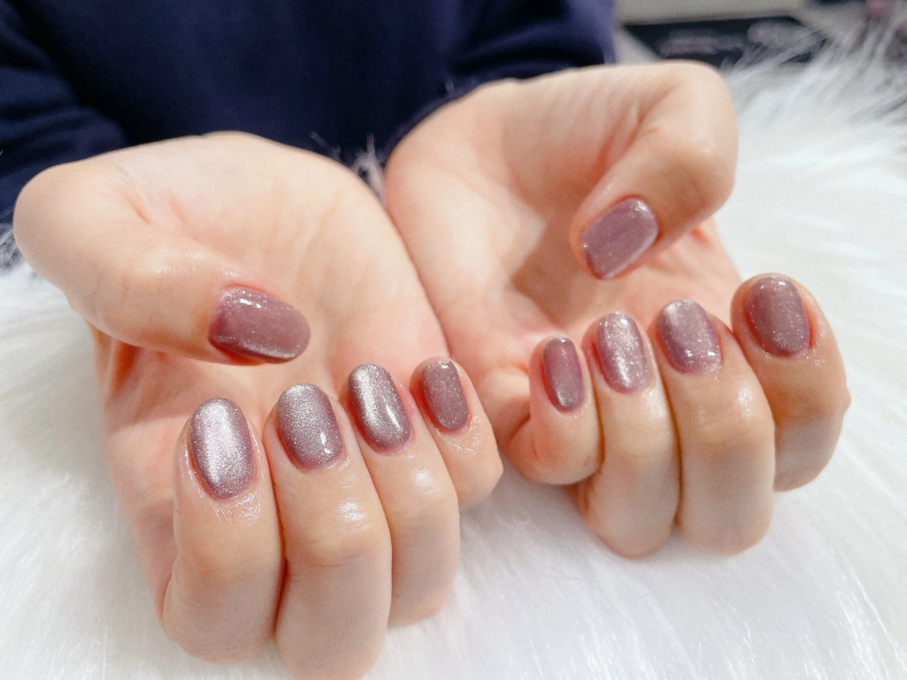 ネイル マグネットネイル マグネットワンカラー ワンカラーネイル ハンドネイル リスブラン AYUMI 🍎のネイルデザイン