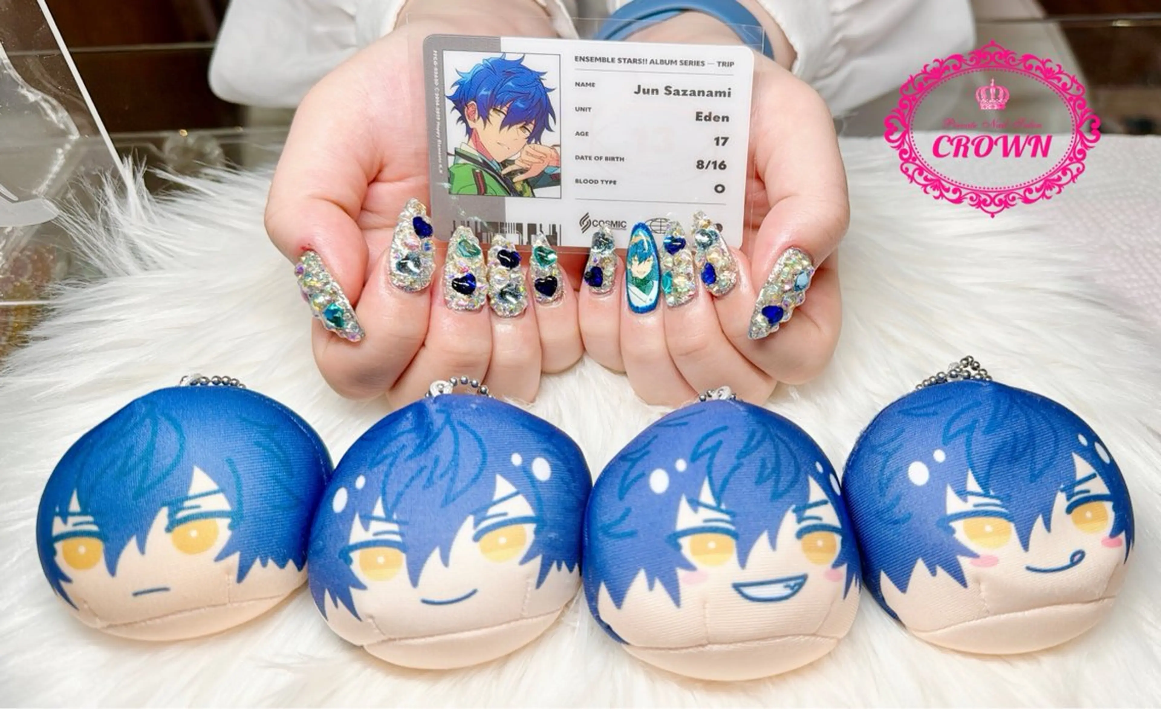 ネイル CROWN プライベートサロンのネイルデザイン