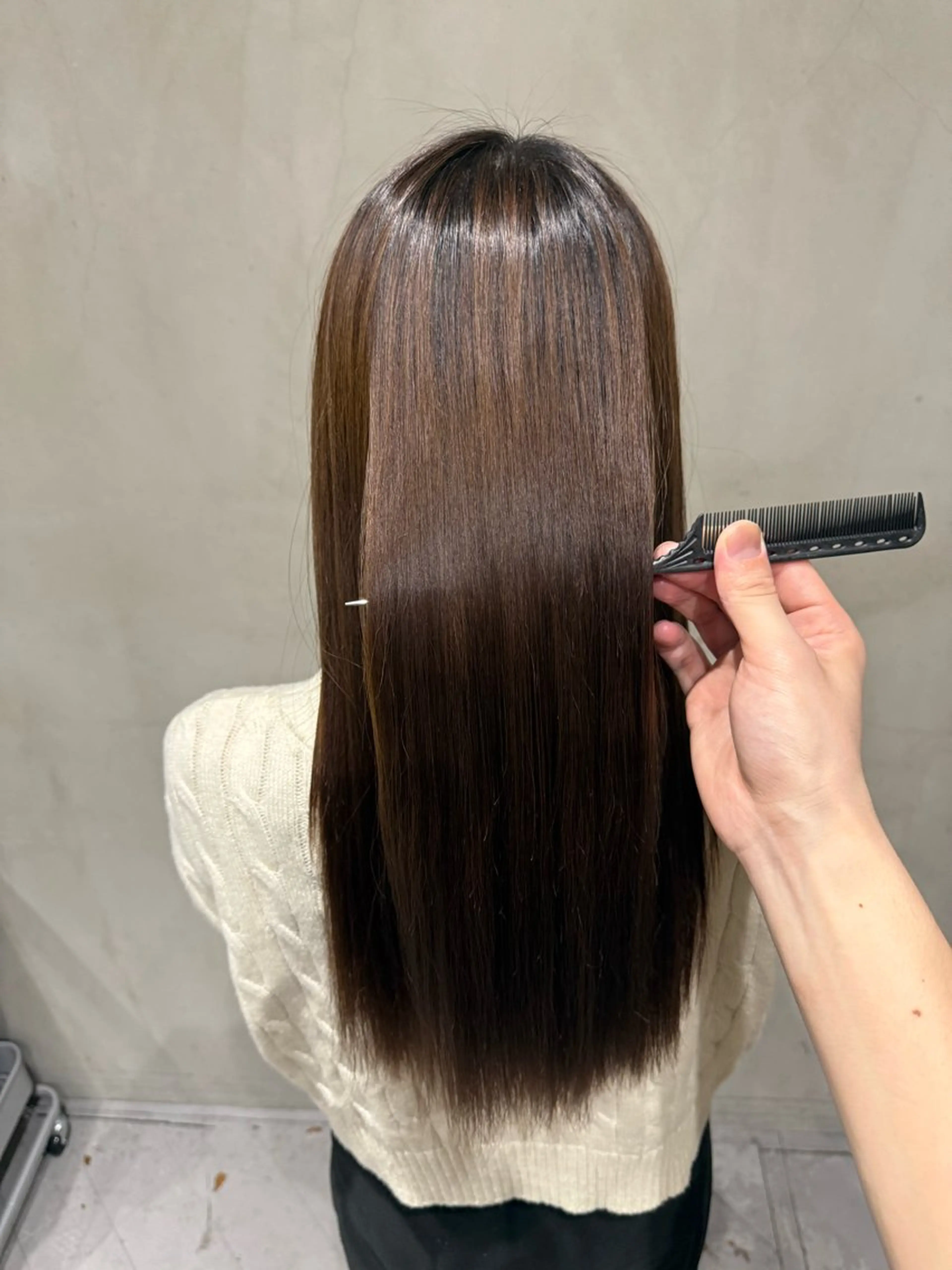 セミロング 縮毛矯正 縮毛矯正 グレージュ /赤み消し/ヤマのヘアスタイル