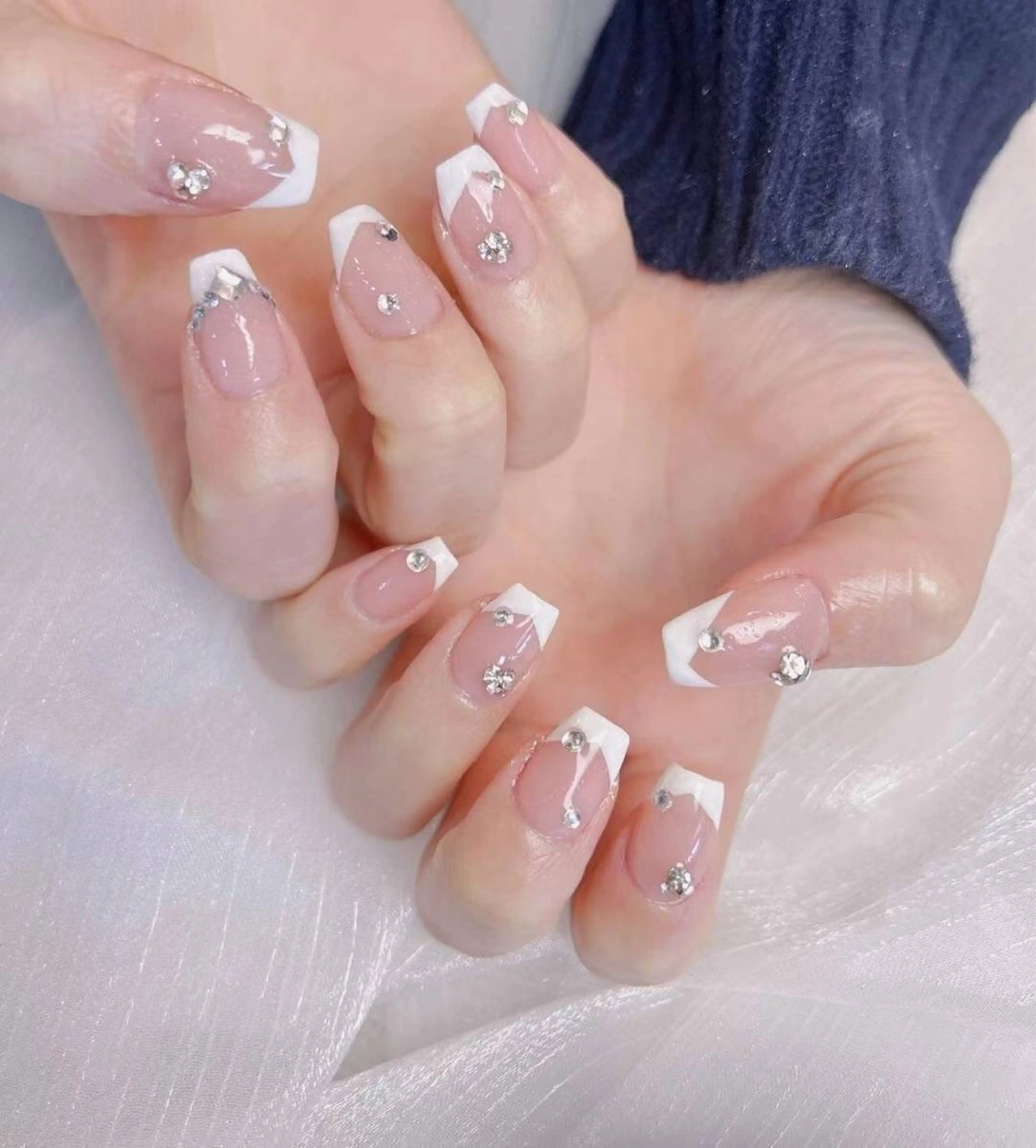 ネイル アートネイル フラワーネイル フットネイル フレンチネイル ジェルネイル Babarla　Nail　Salon所属・babarla Nailのネイルデザイン