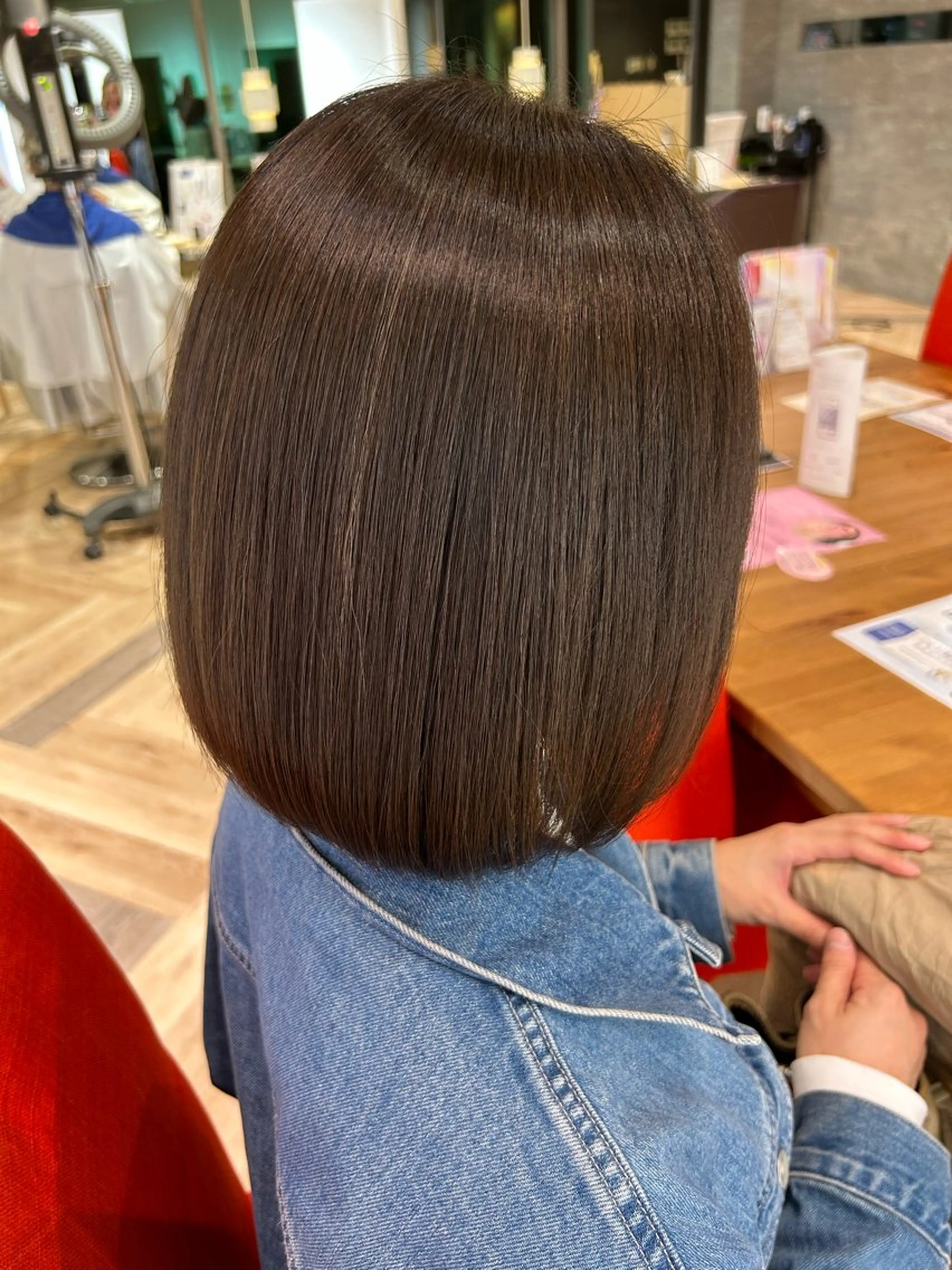 ショート カラー アッシュ オリーブアッシュ 加藤 千穂のヘアスタイル