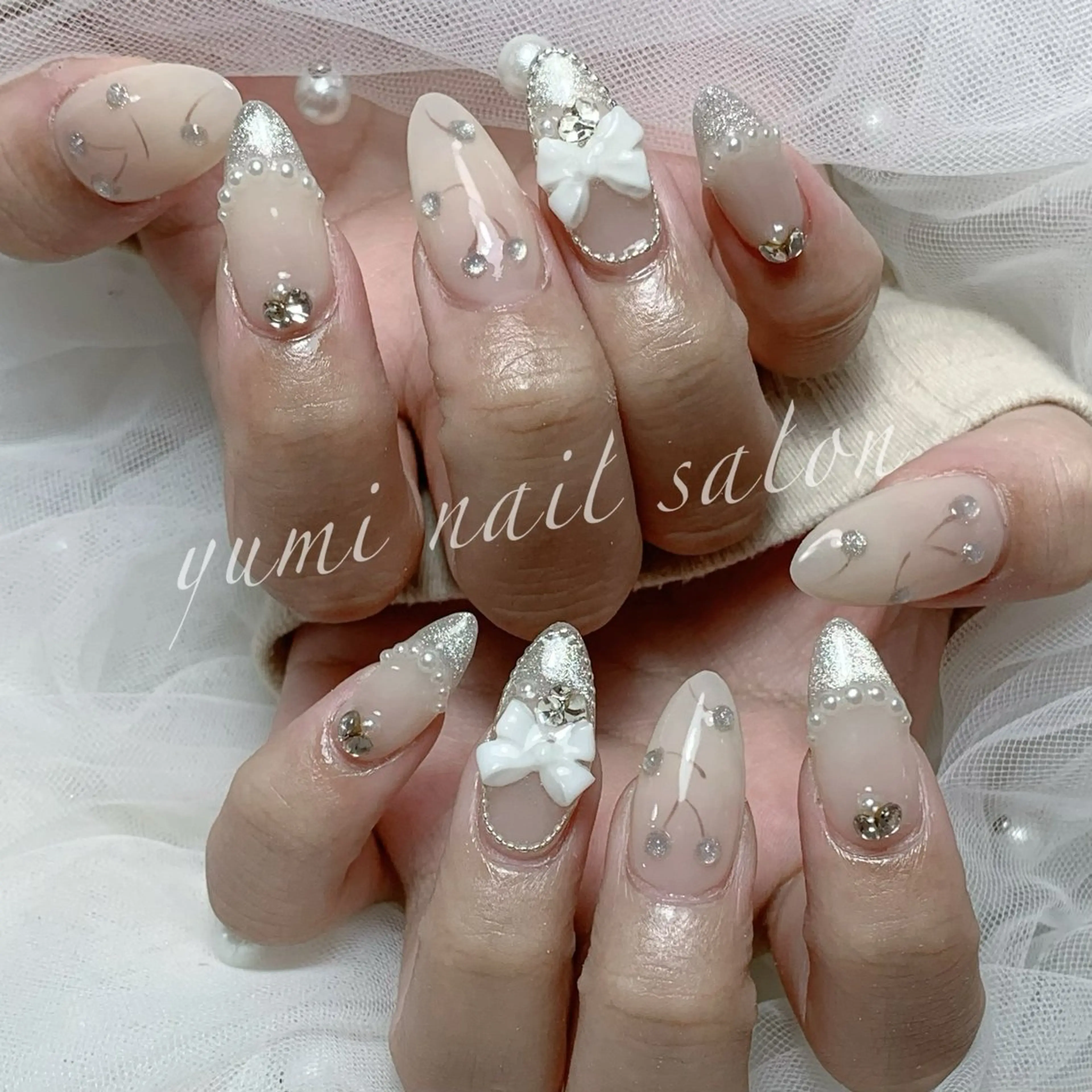 ネイル shineジェル& チップ長さだしのネイルデザイン