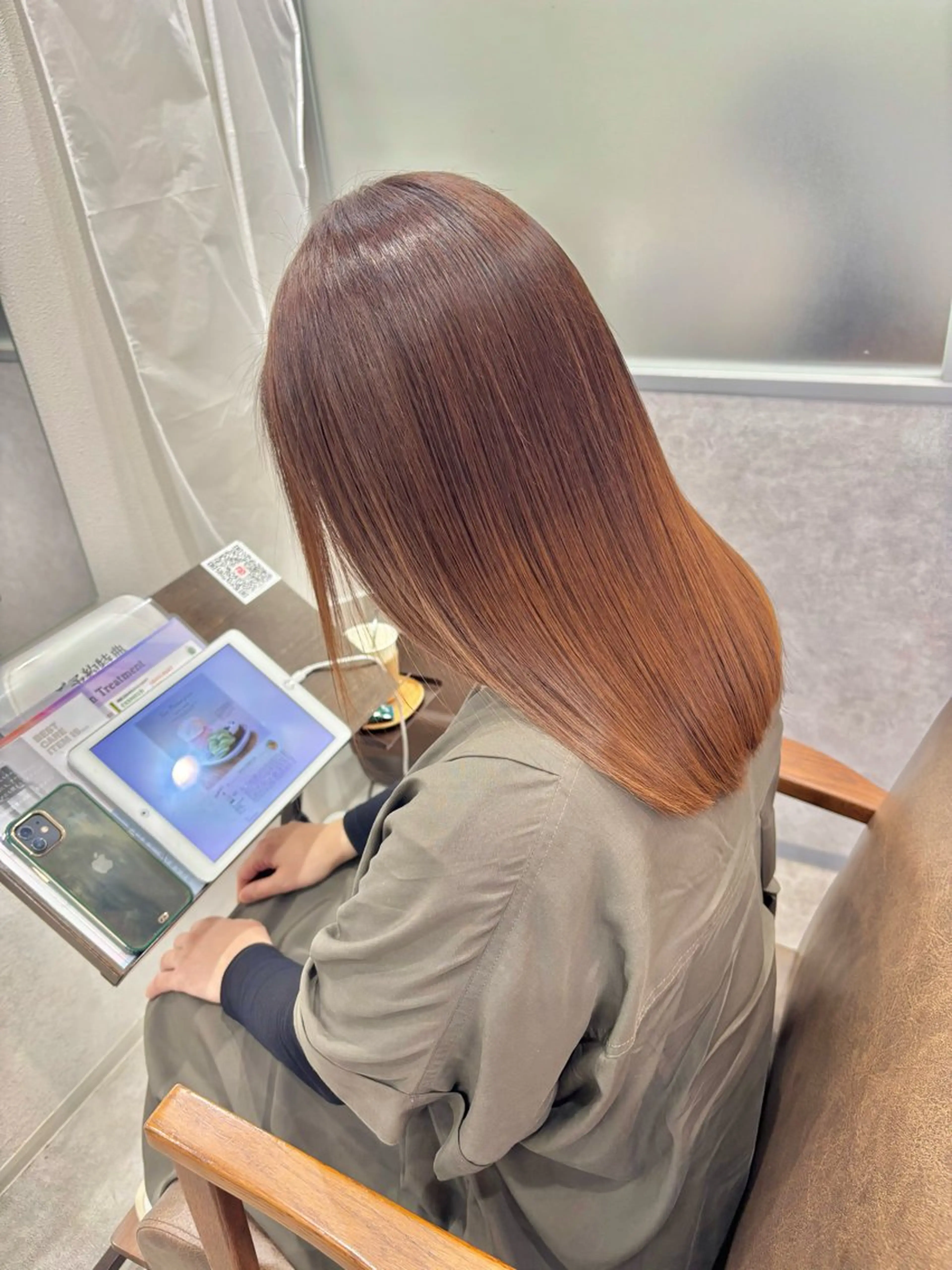 ミディアム カット 縮毛矯正 トリートメント 久保田康雅　辻堂 髪質改善×縮毛矯正のヘアスタイル