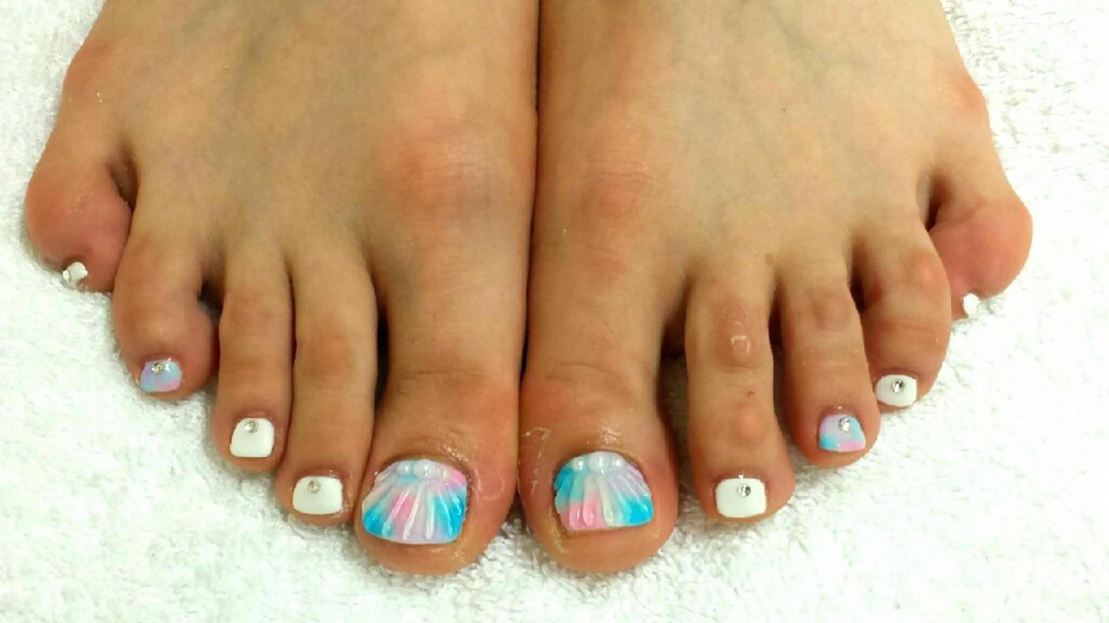 ネイル 河野ちえ (雑誌掲載サロン)のネイルデザイン