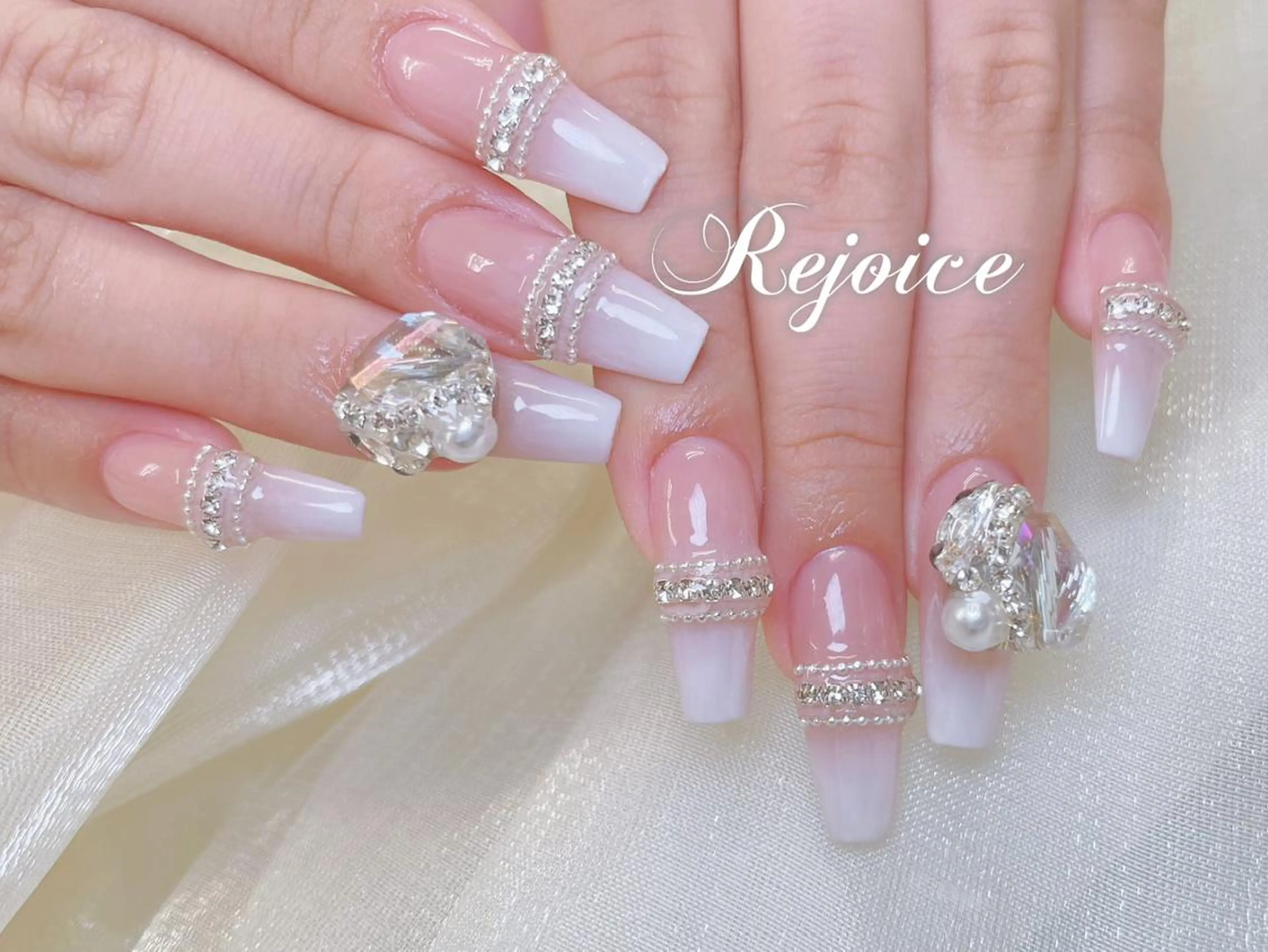 ネイル Rejoice Nail Salonのネイルデザイン