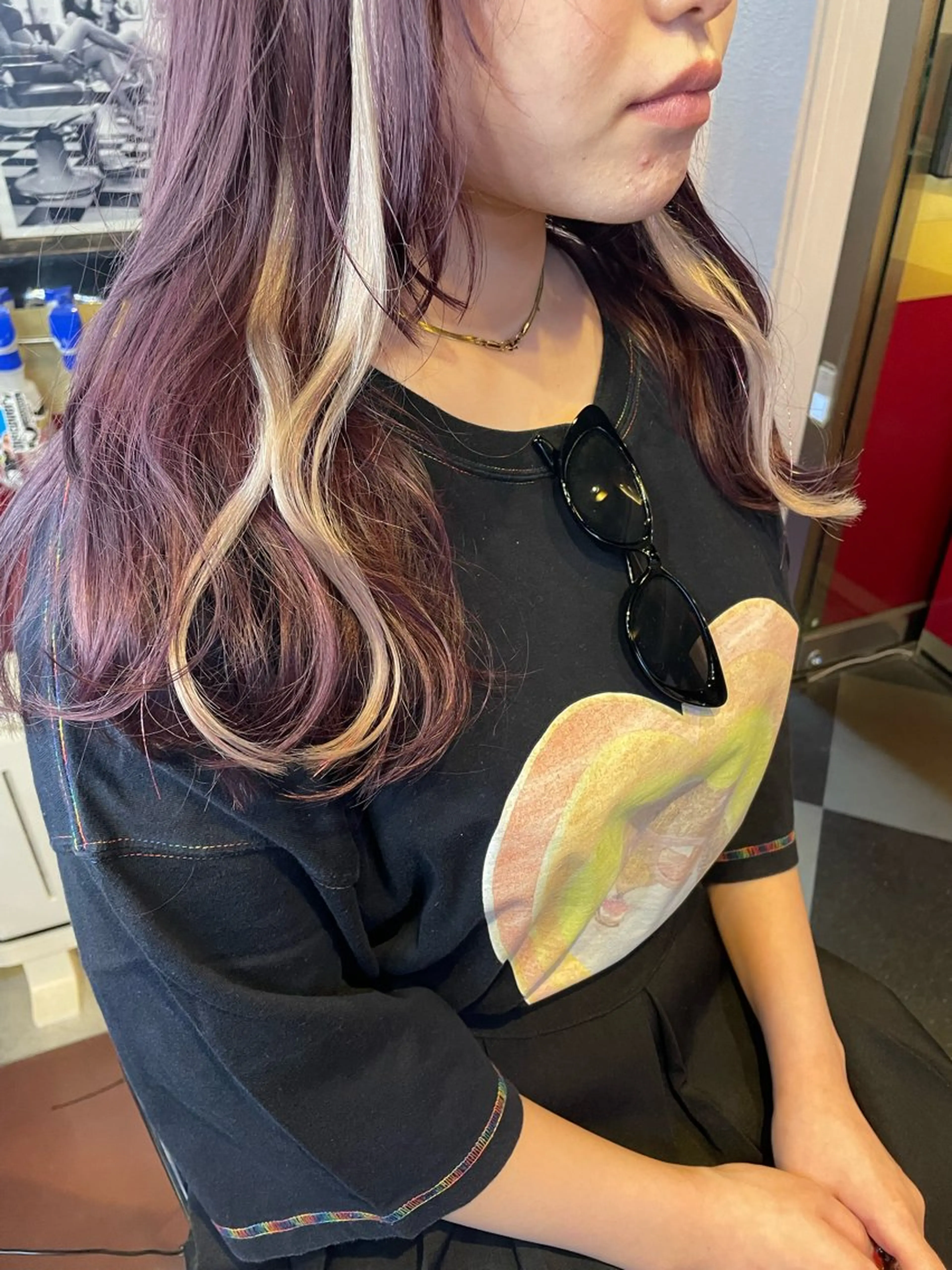 セミロング カラー ピンクカラー シルバー エクステ 👑派手髪/カット 👑ANRYのヘアスタイル