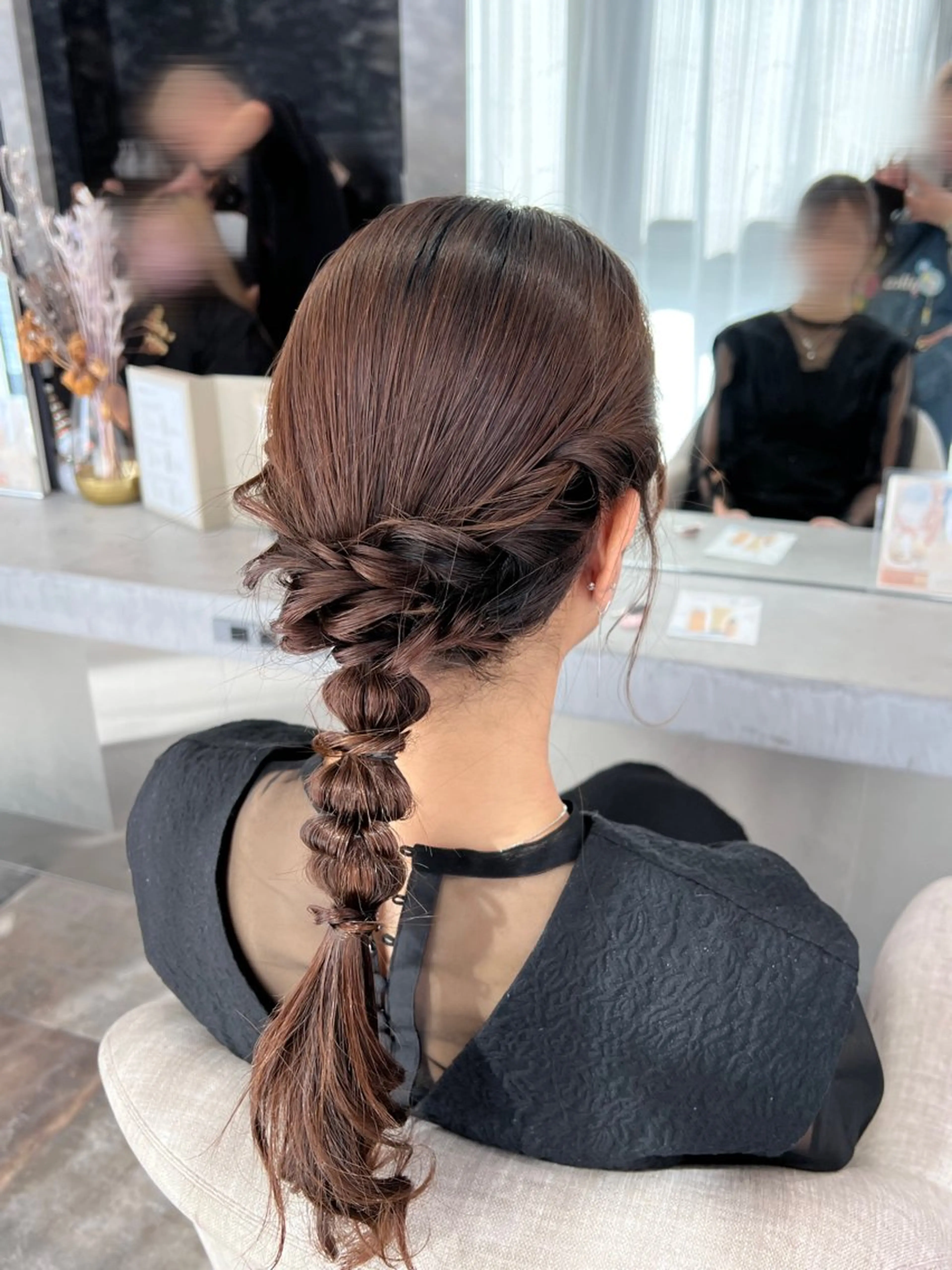 セミロング ヘアセット 💓Yuri💓 ハイトーン/デザインのヘアスタイル