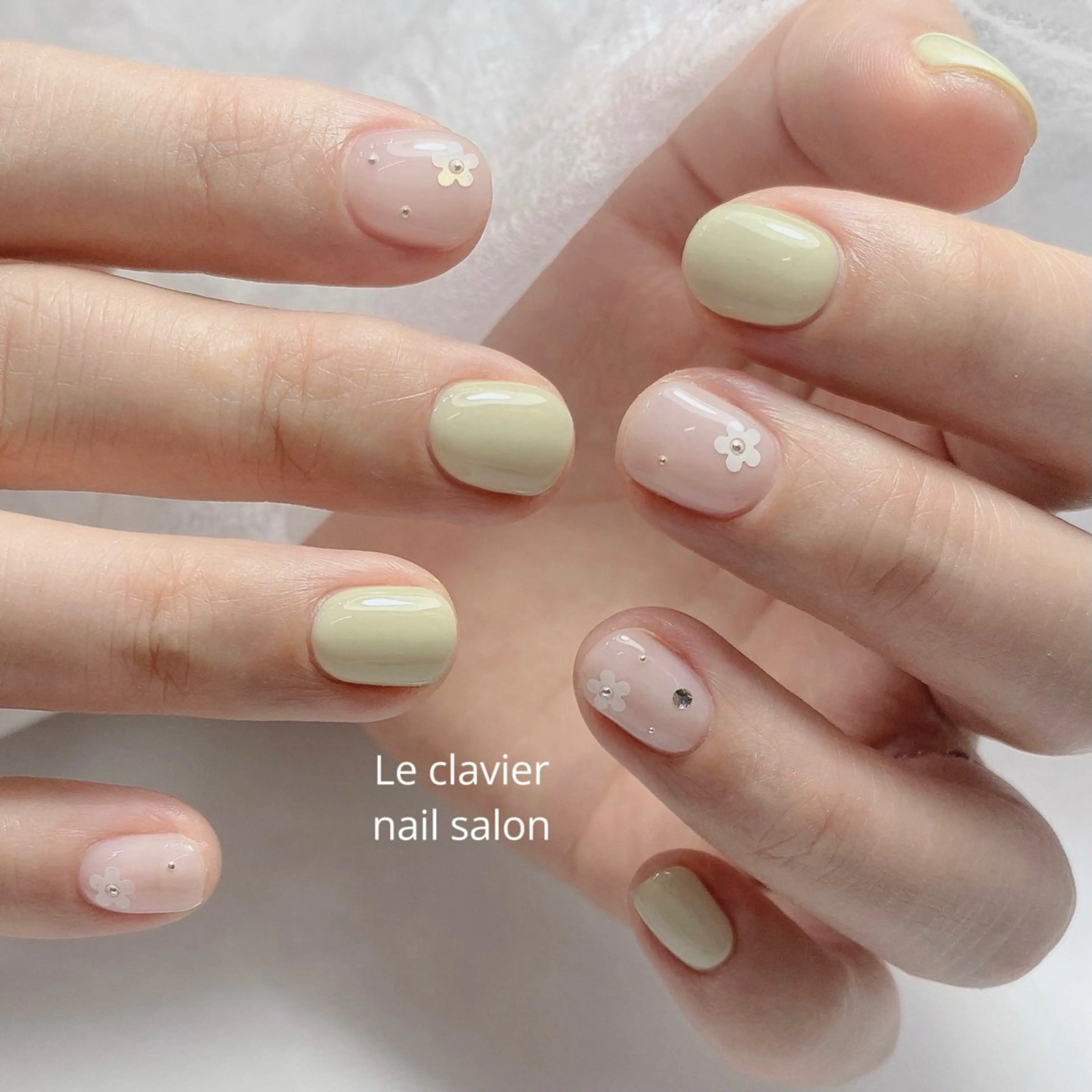 ネイル アートネイル オーロラネイル チークネイル 長さ出し フットネイル ハンドネイル Hazuki nailのネイルデザイン