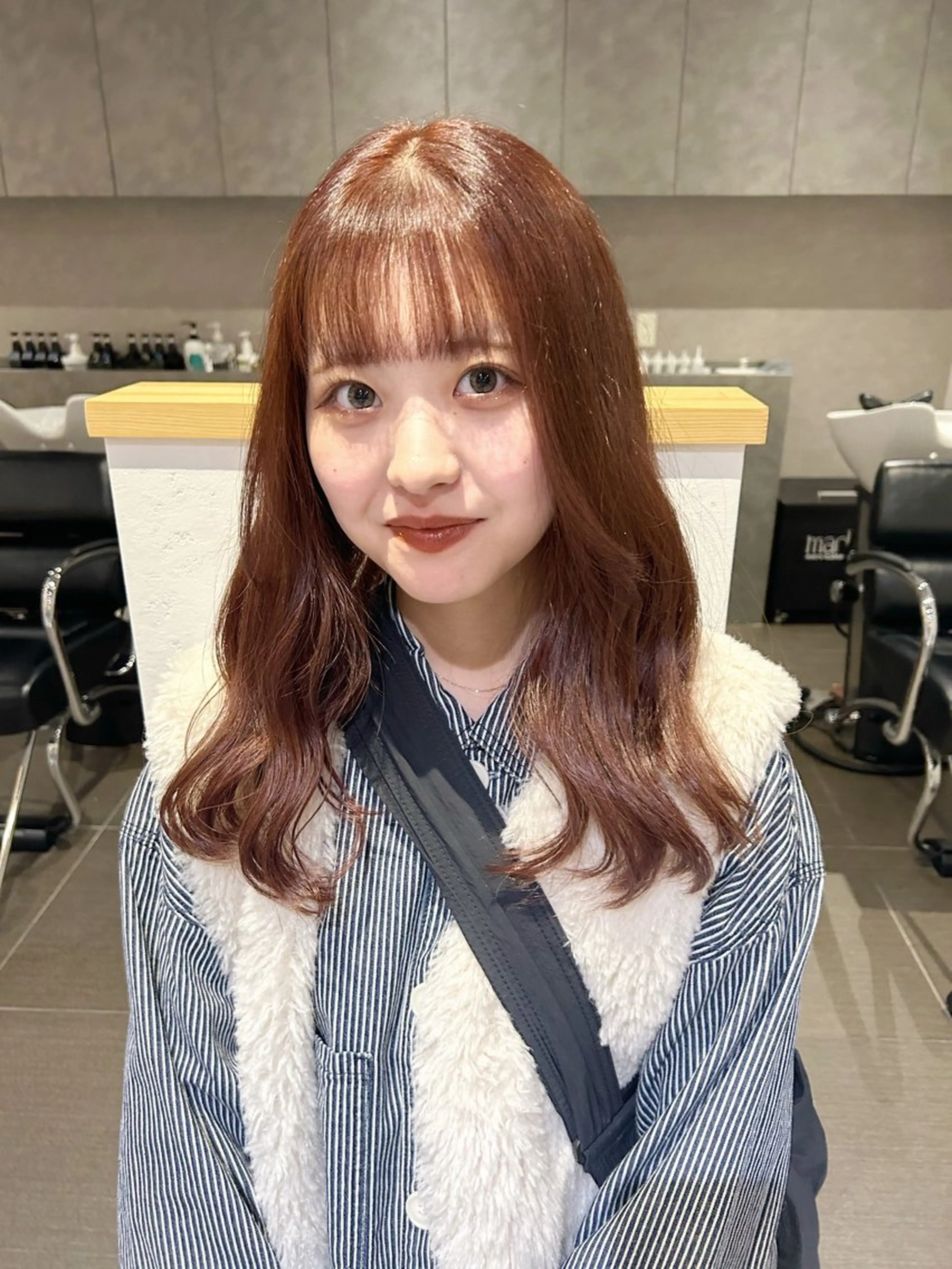 セミロング カラー ブラウンカラー ピンクカラー ピンクブラウン ヘアカラー hinano ヒナノのヘアスタイル