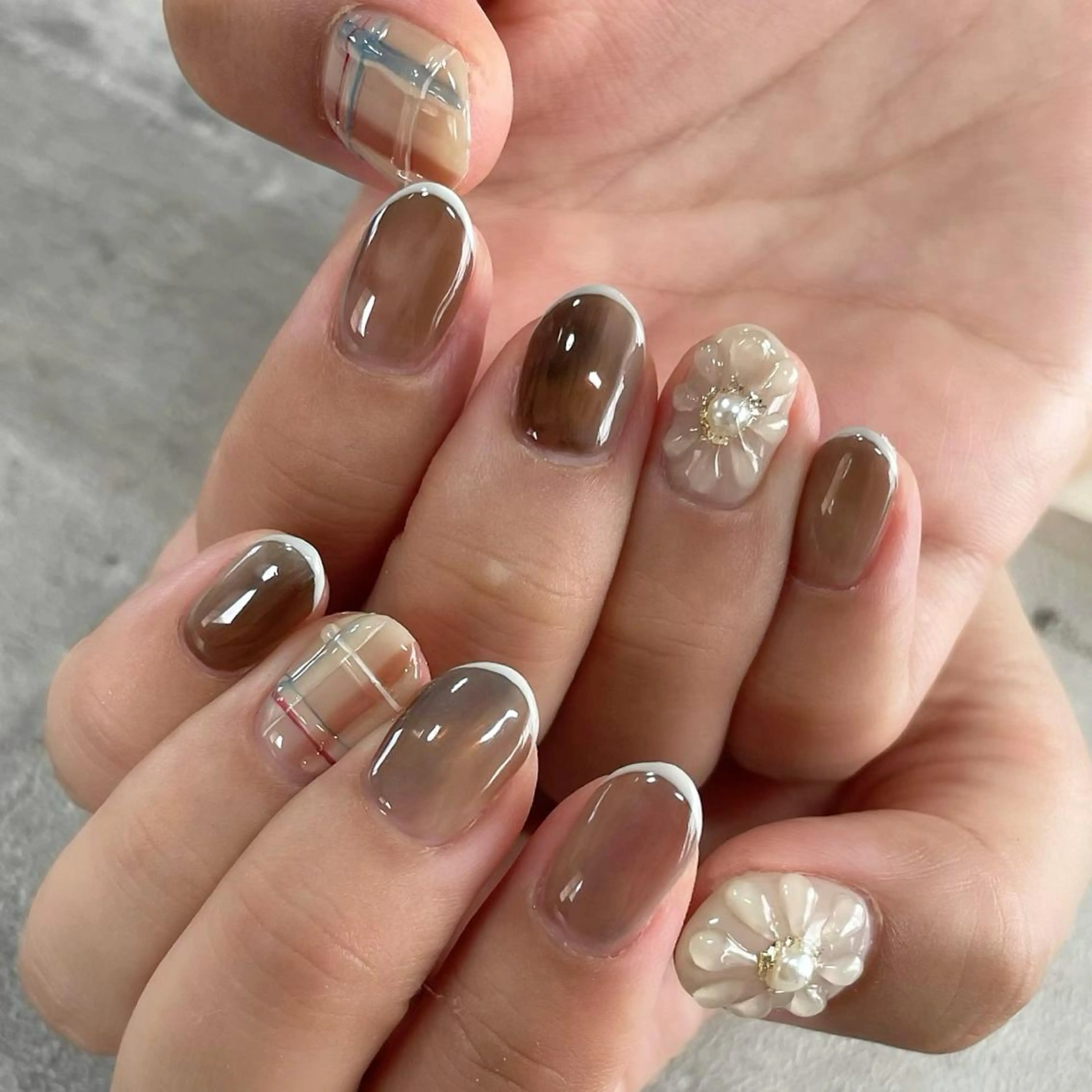 ネイル ジェルネイル 東 千夏のネイルデザイン