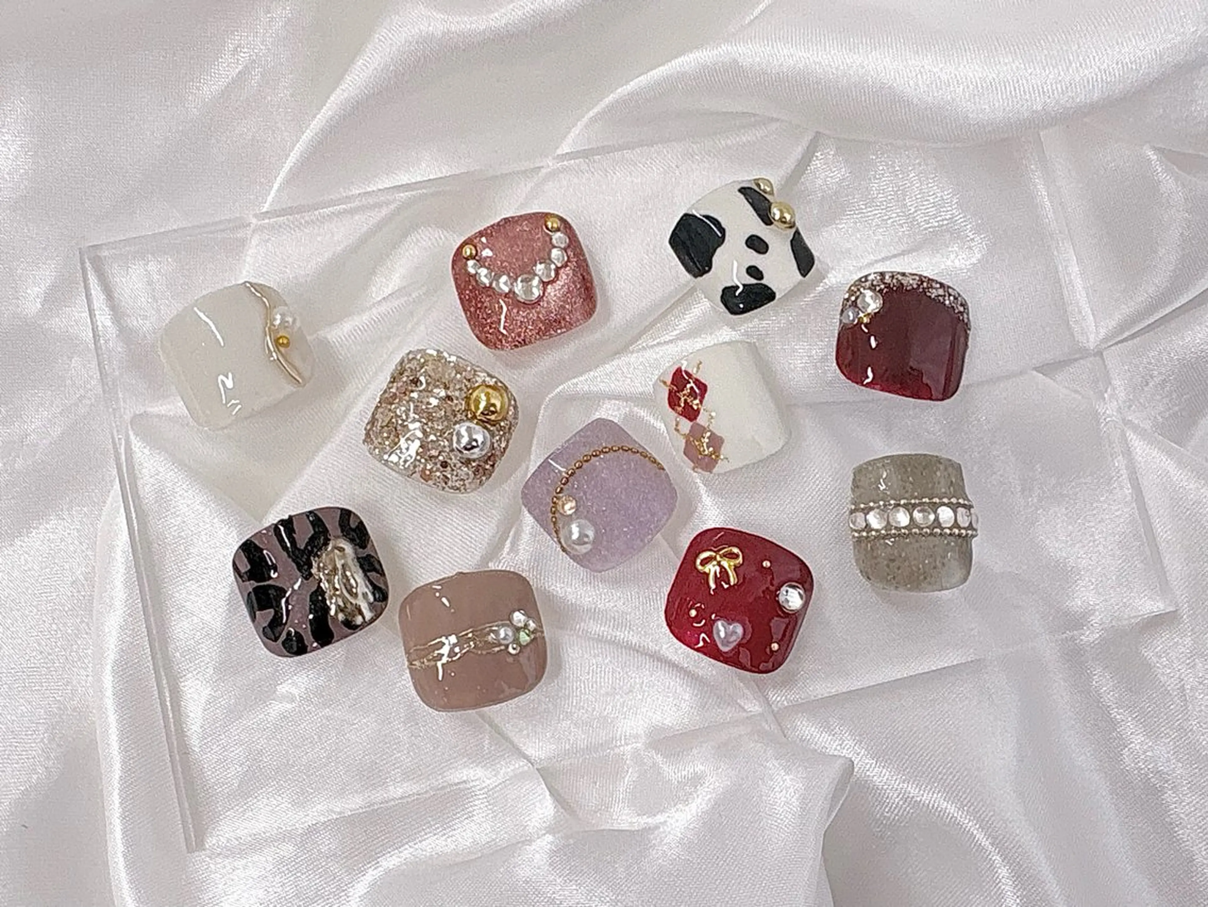 ネイル フットネイル Regene ARAKIのネイルデザイン