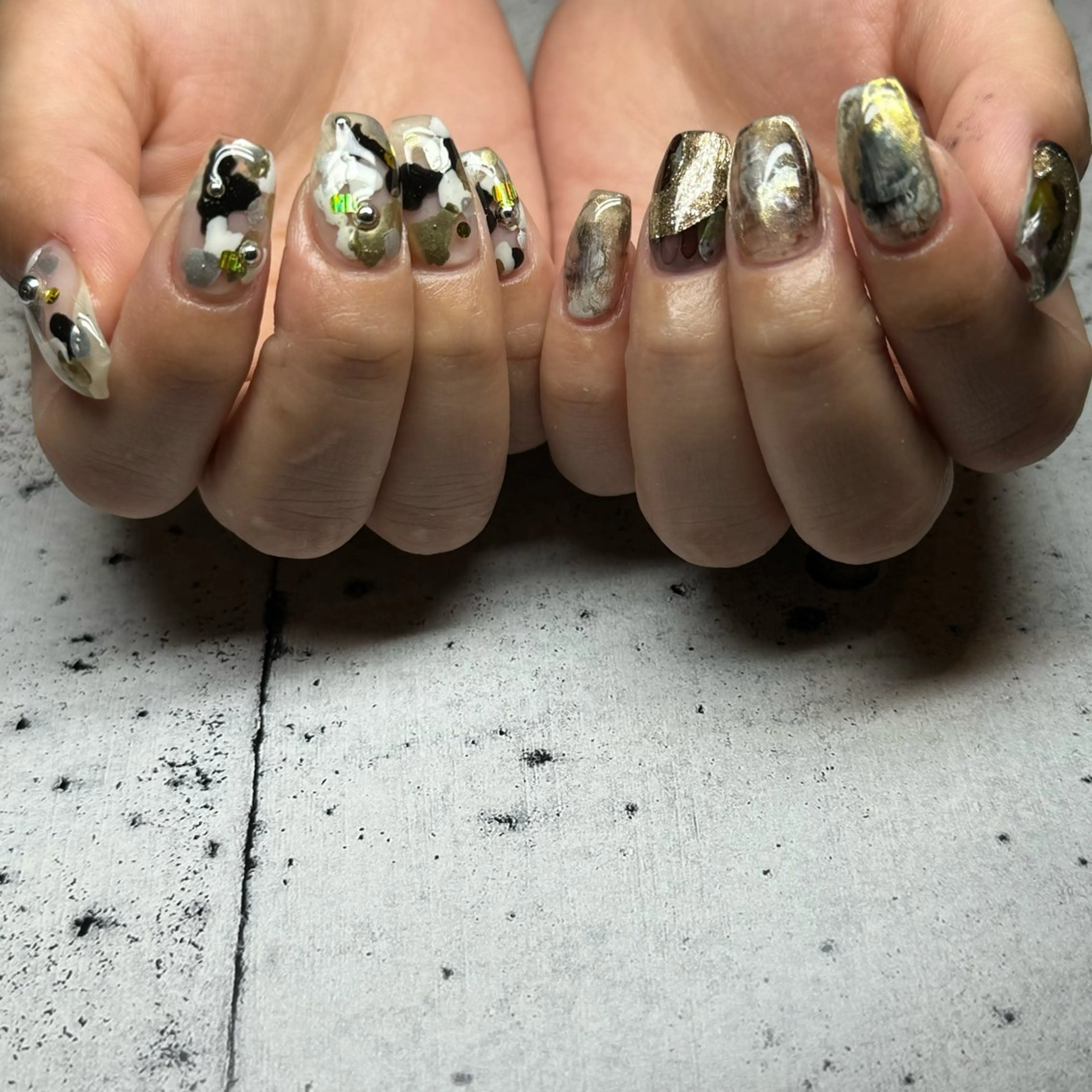 ネイル ニュアンスネイル ハンドネイル 𝐫𝐚𝐢 𝐧𝐚𝐢𝐥のネイルデザイン