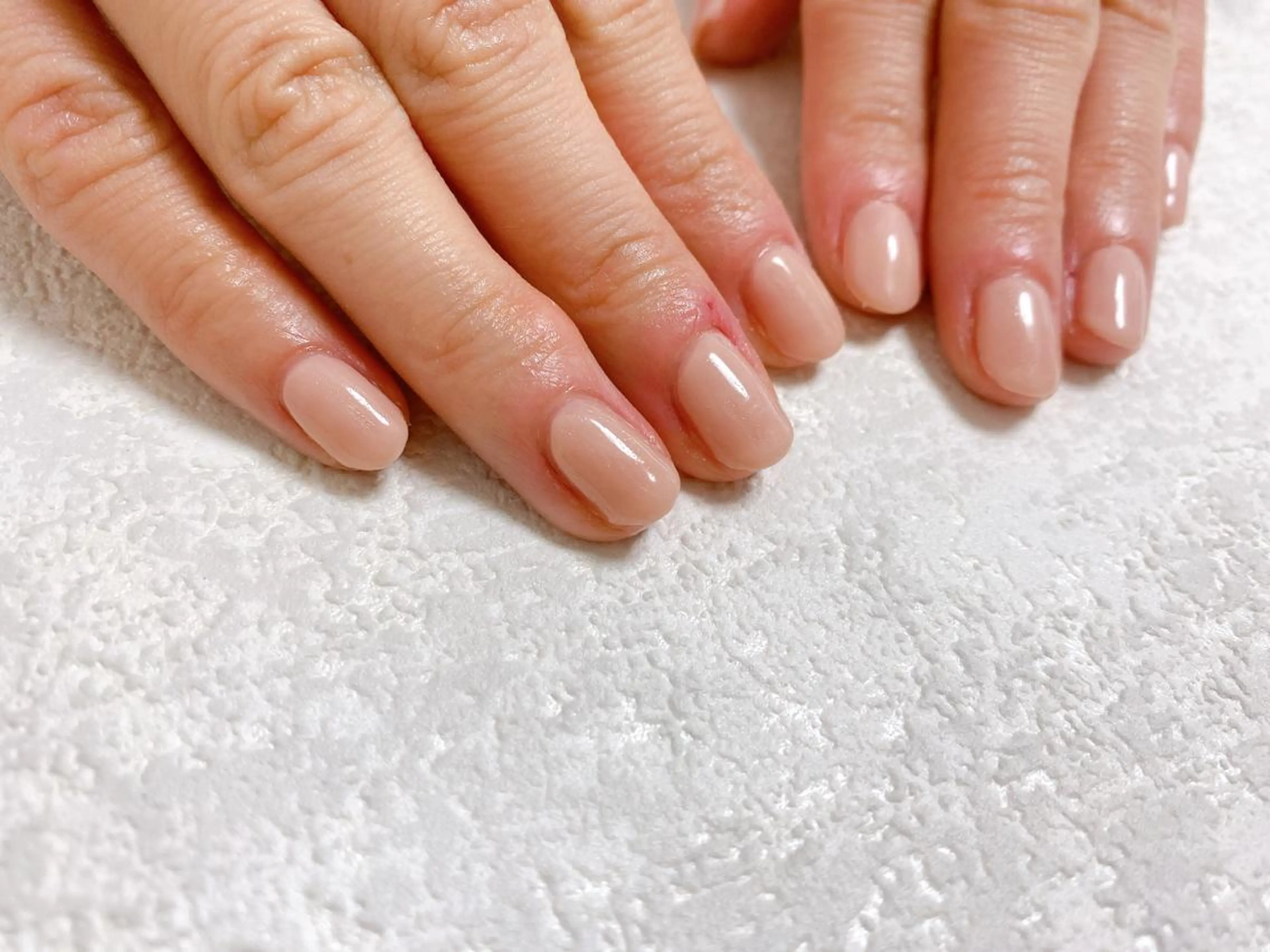 ネイル オーロラネイル フラワーネイル フットネイル フレンチネイル ジェルネイル mogunail &blowのネイルデザイン