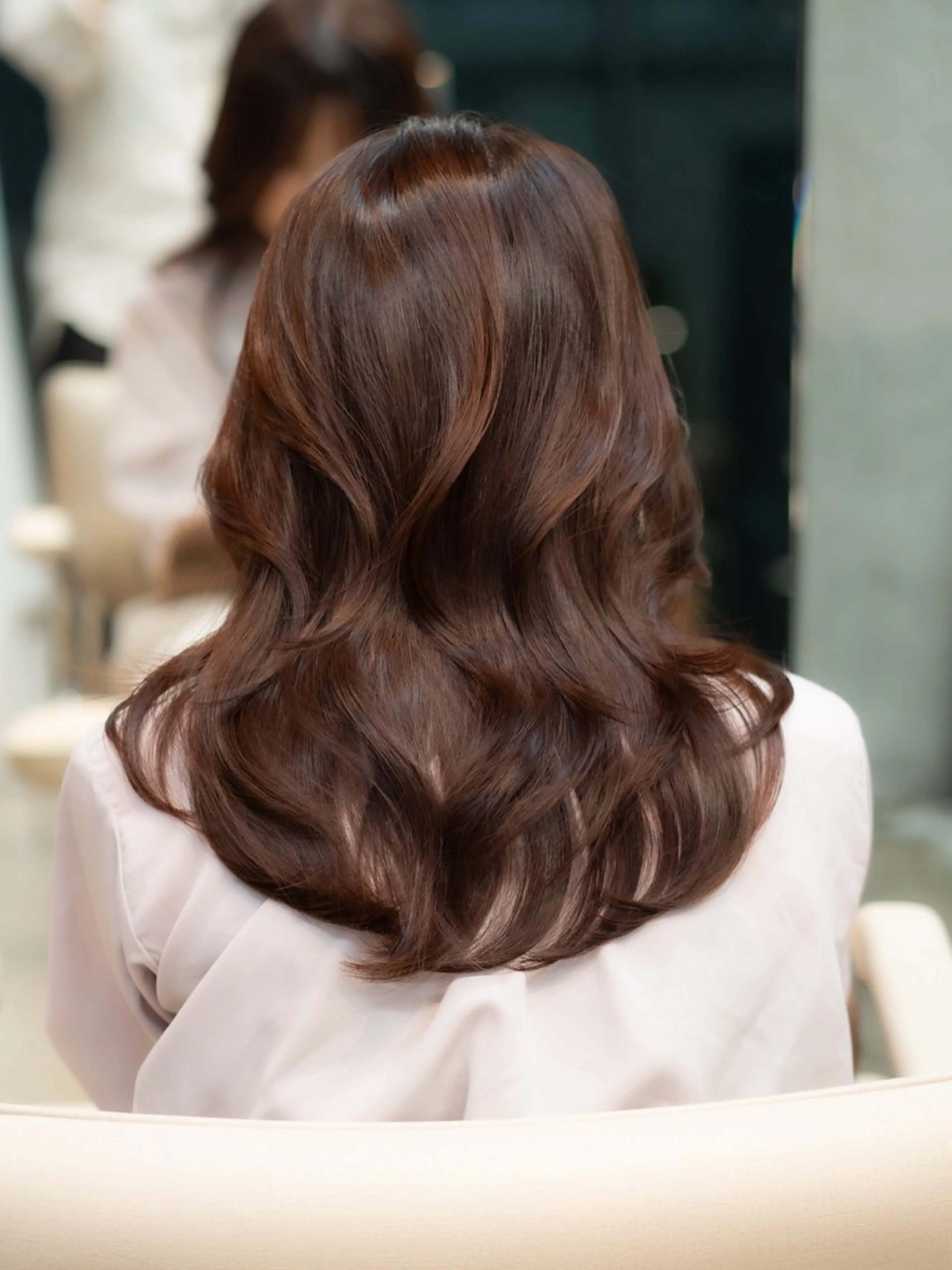 カラー ブリーチ ブラウンカラー ダブルカラー ブリーチなしカラー ピンクカラー ウルフ/レイヤー/ ブリーチカラーのヘアスタイル