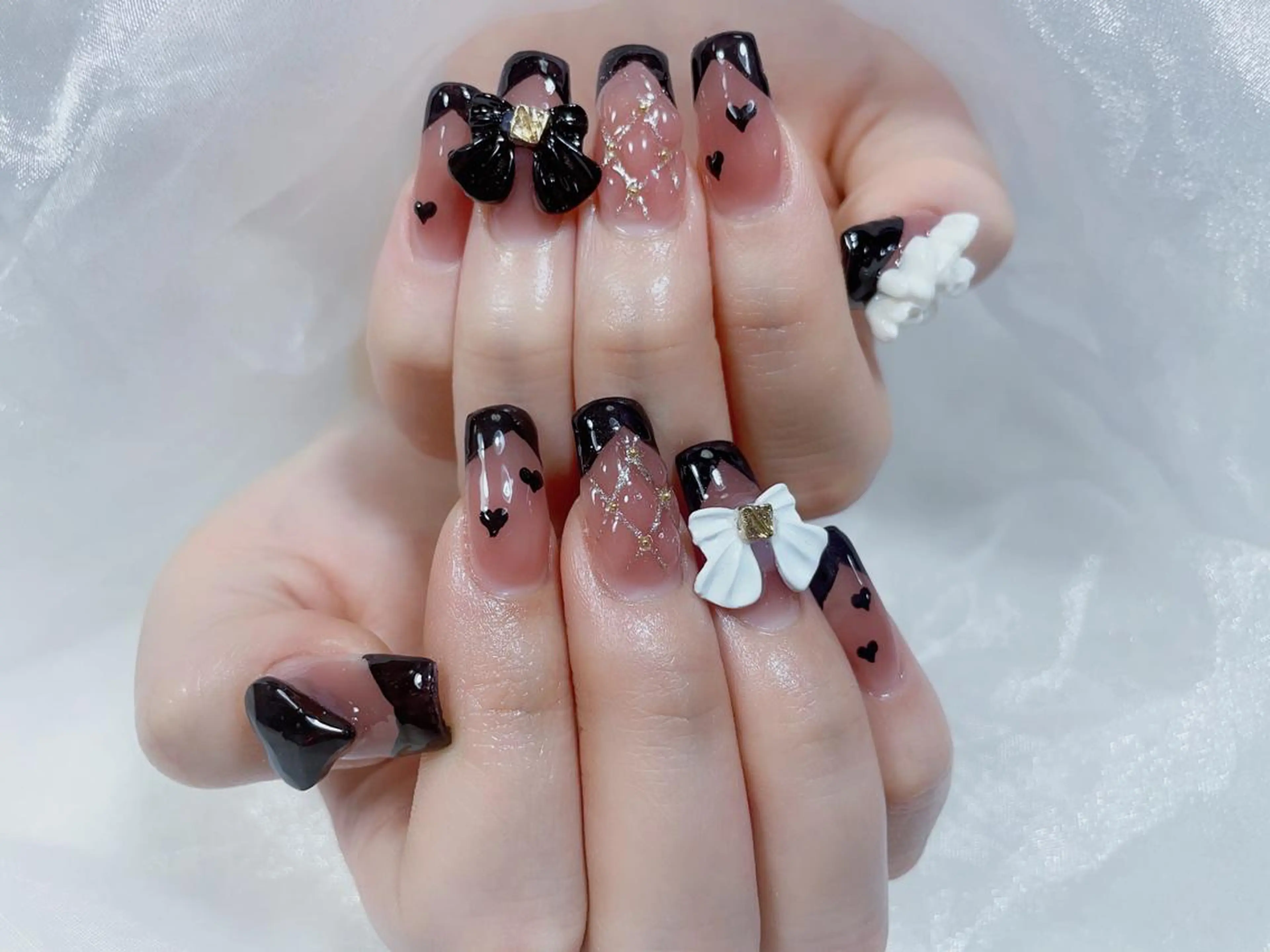 ネイル ハンドネイル VIVIAN リサのネイルデザイン