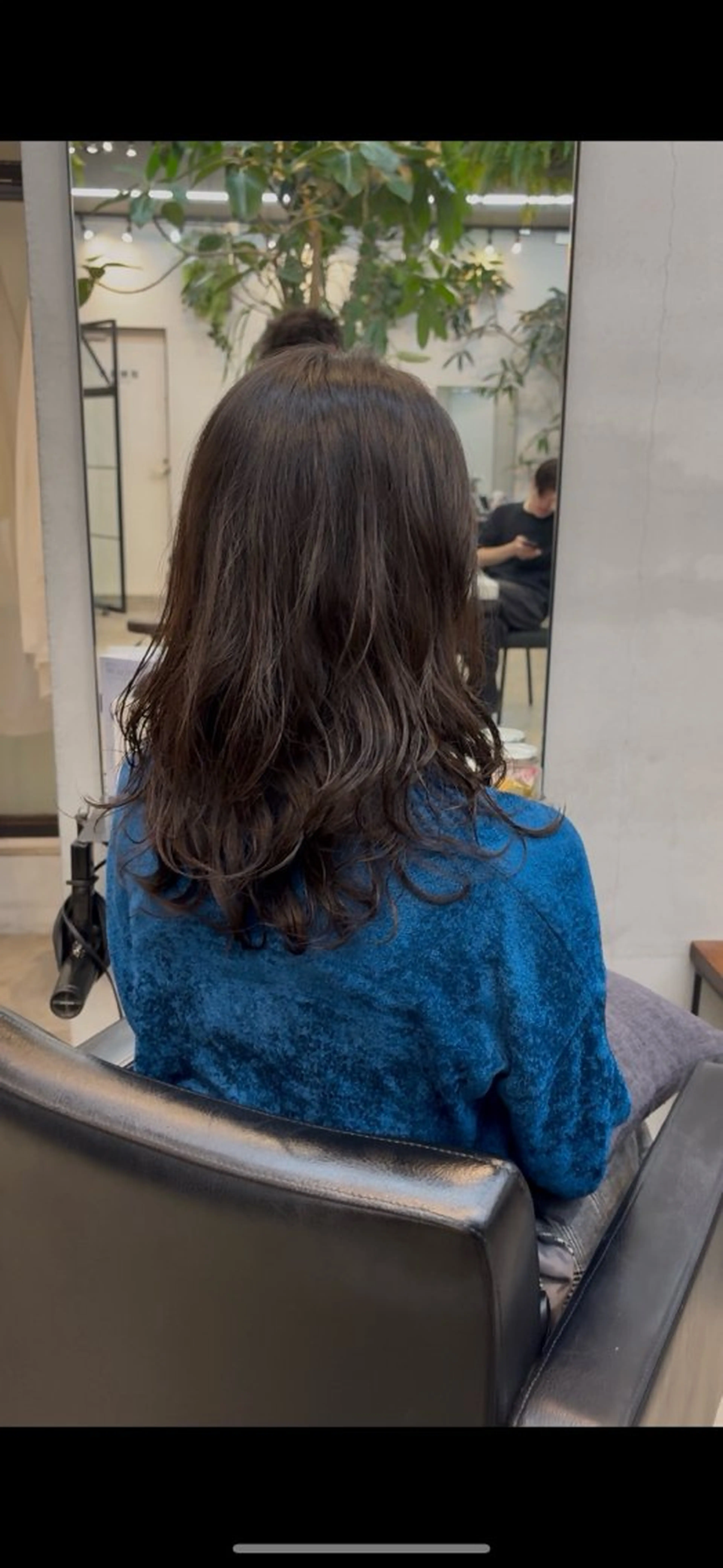 ロング レイヤーカット ロング ヘアカラー 艶カラー 宗像 快歩のヘアスタイル