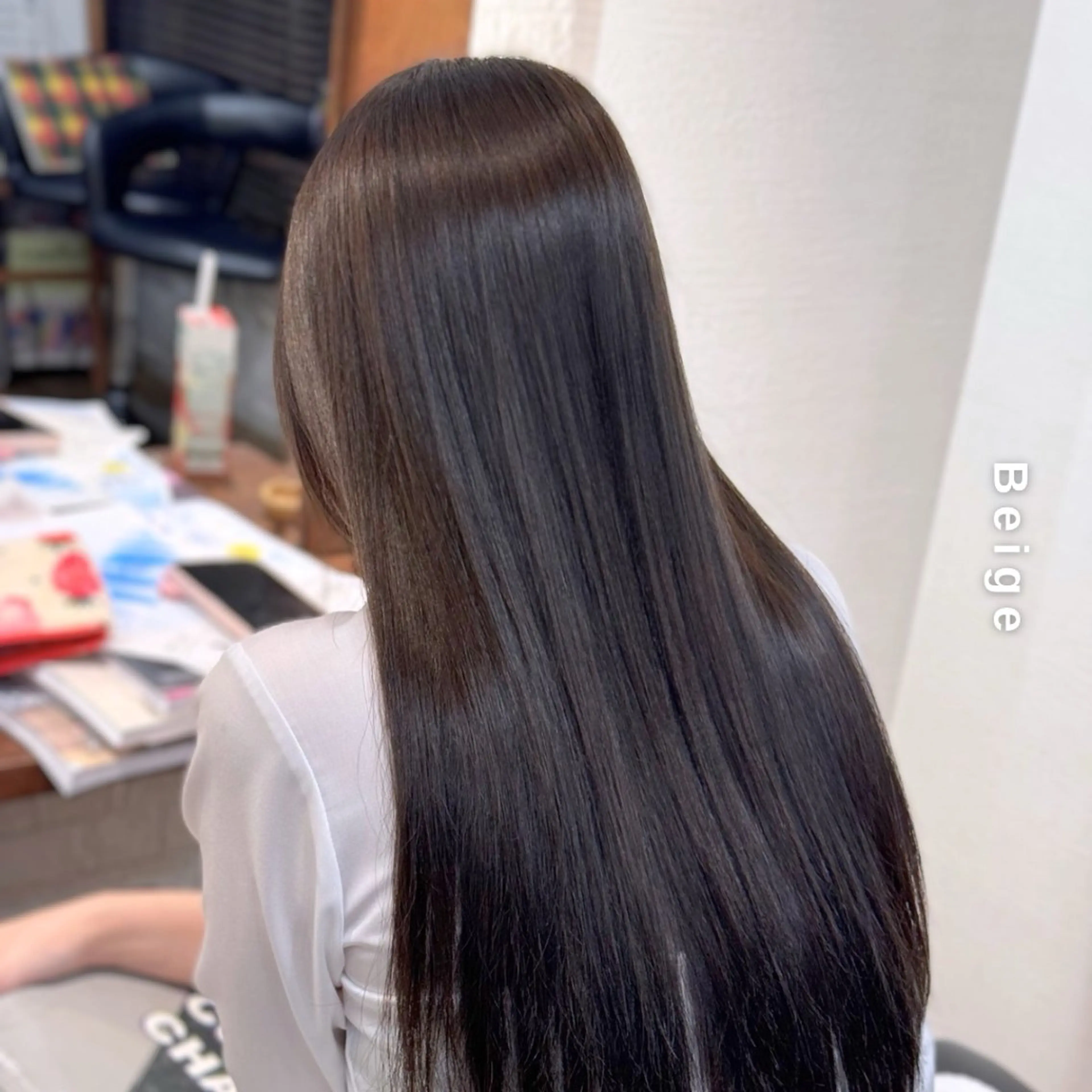 ロング カラー ベージュカラー 透明感カラー ヘアカラー トリートメント ヘアセット しんのすけ /モデルさん募集中のヘアスタイル