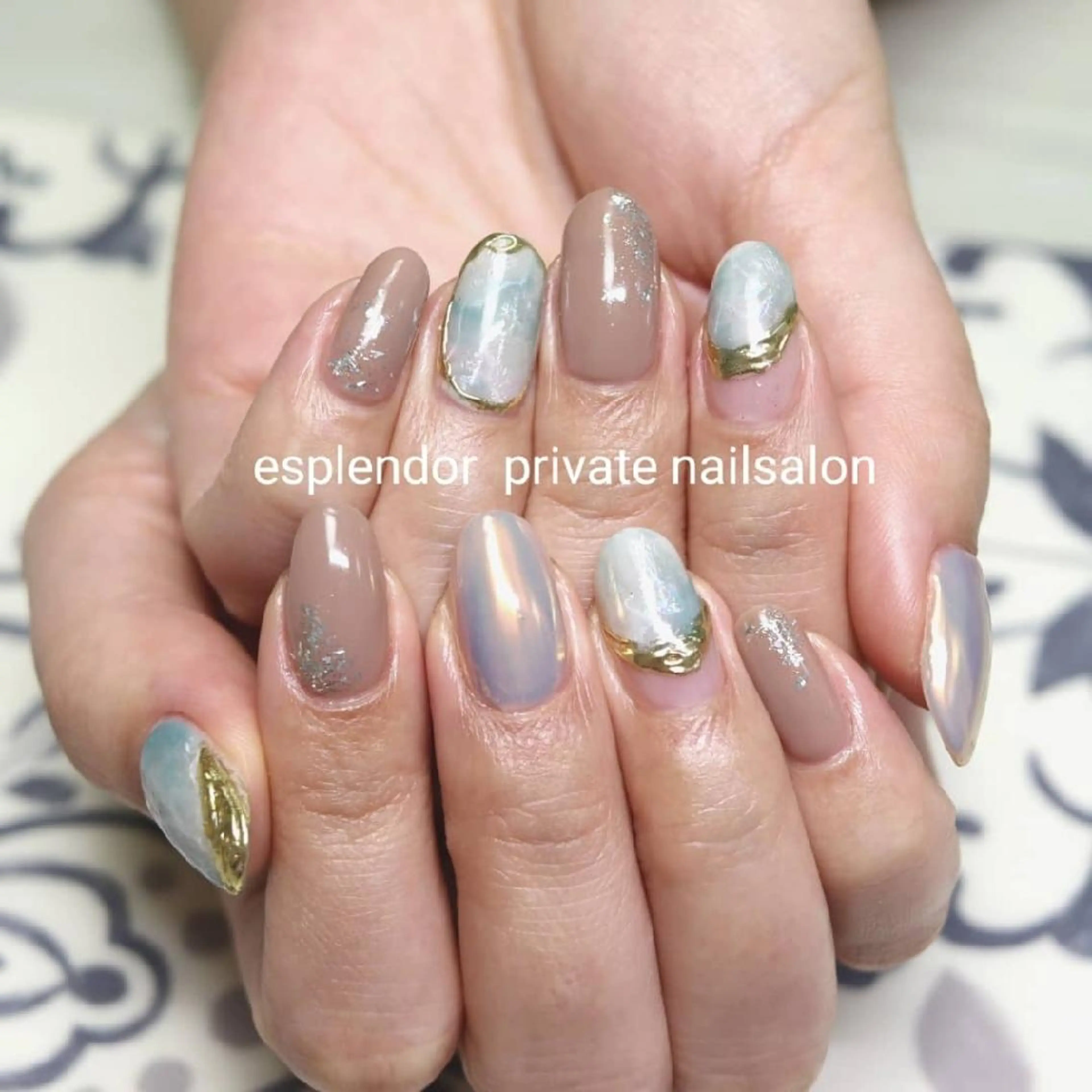 ネイル ニュアンスネイル 冬ネイル esplendor  エスプレンドル所属・esplendor  小野寺のネイルデザイン