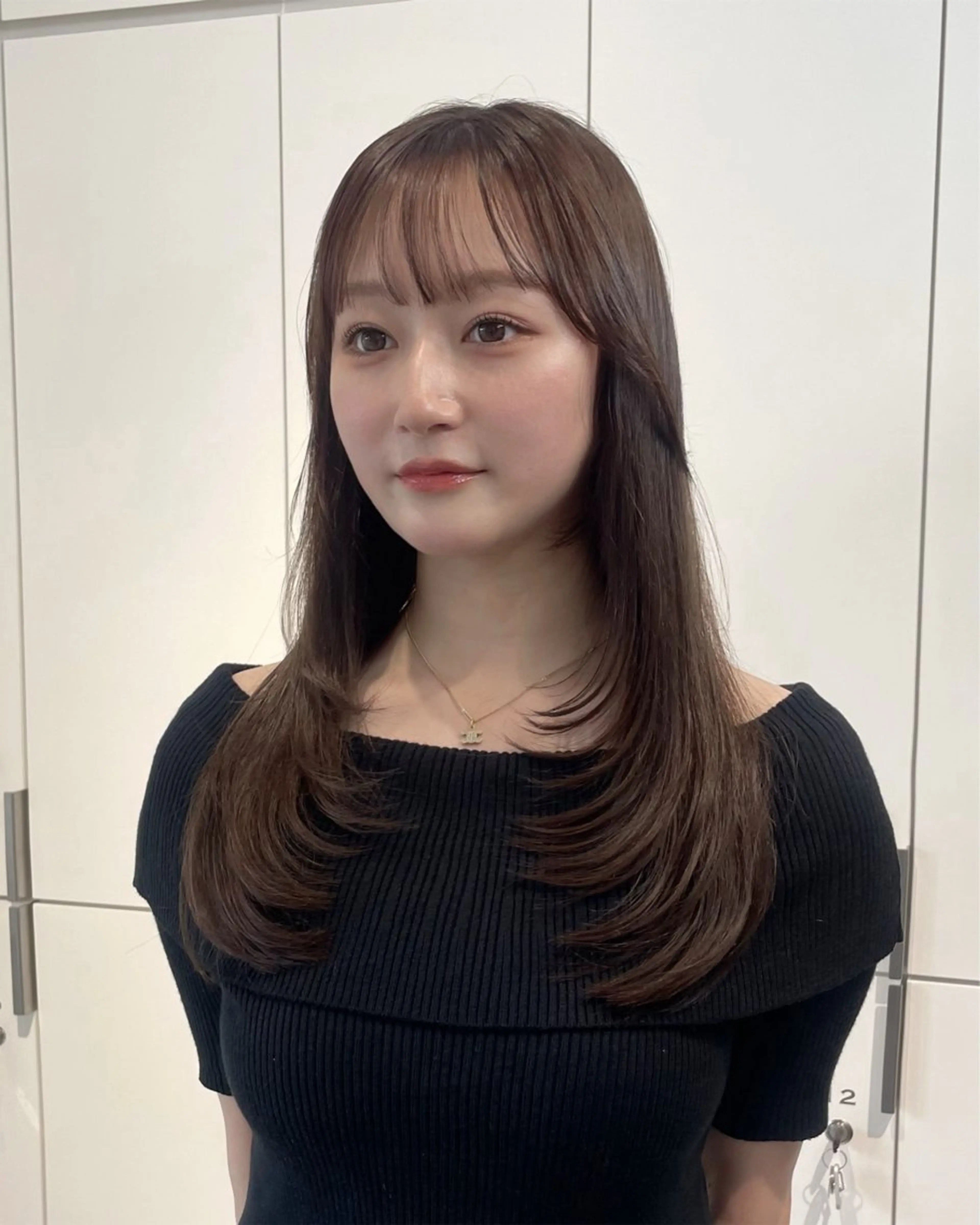 セミロング カラー レイヤーカット レイヤー/ブリーチ ♥️【木坂 桃歌】のヘアスタイル