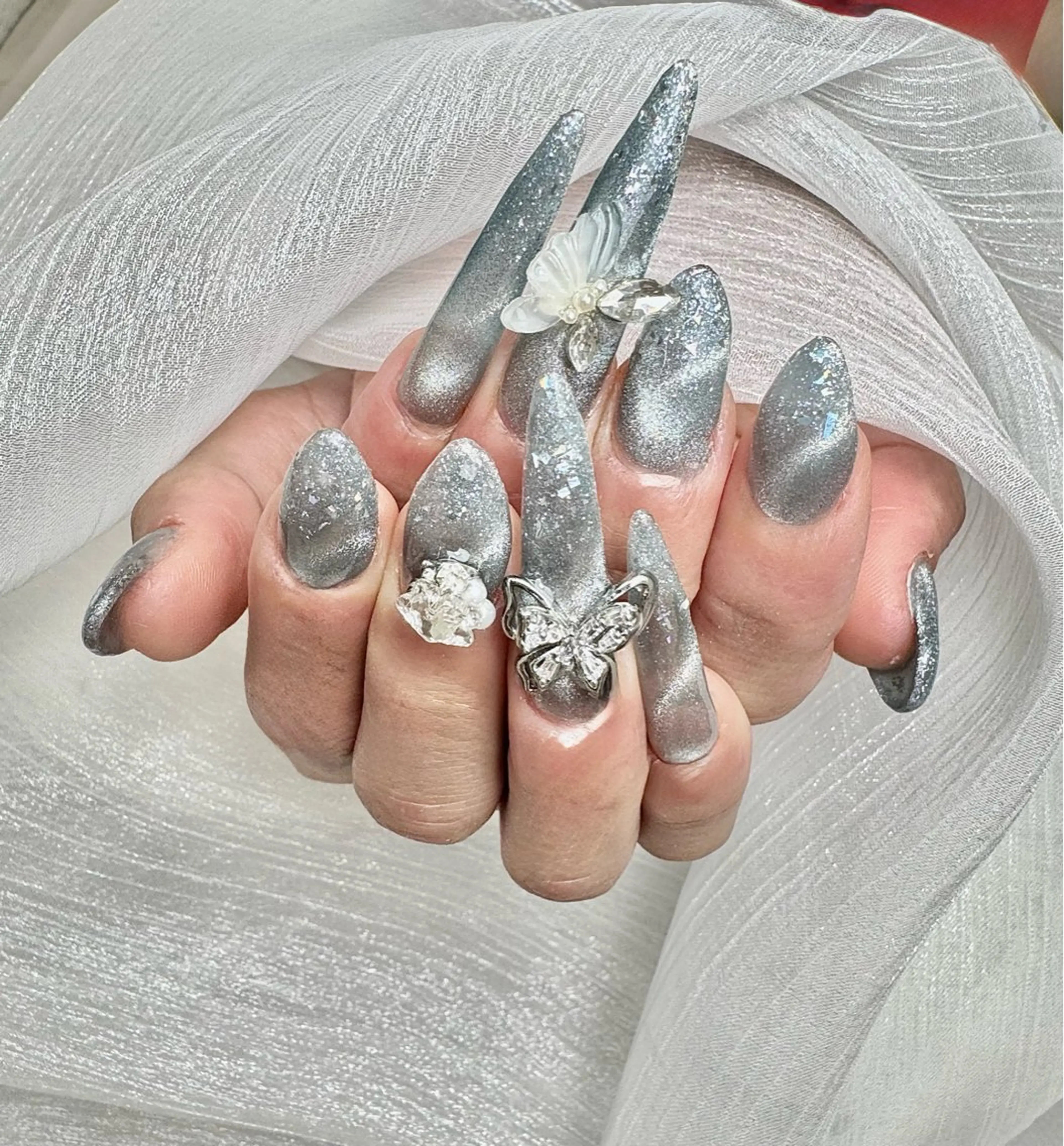 ネイル ハンドネイル 🪷Mi.o あいちゃん🐝のネイルデザイン