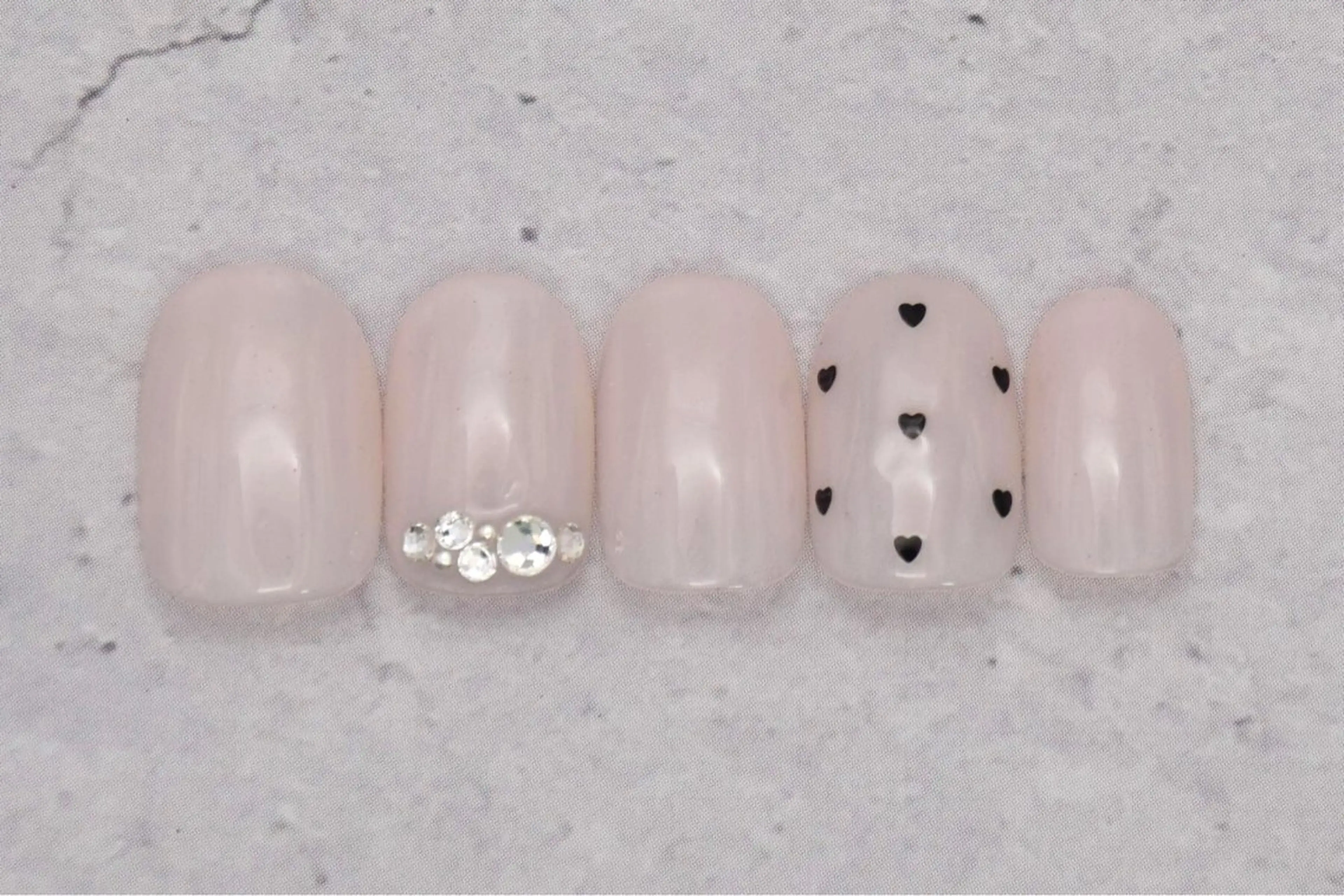 ネイル 韓国ネイル 🎀ayaka 🎀 prishのネイルデザイン