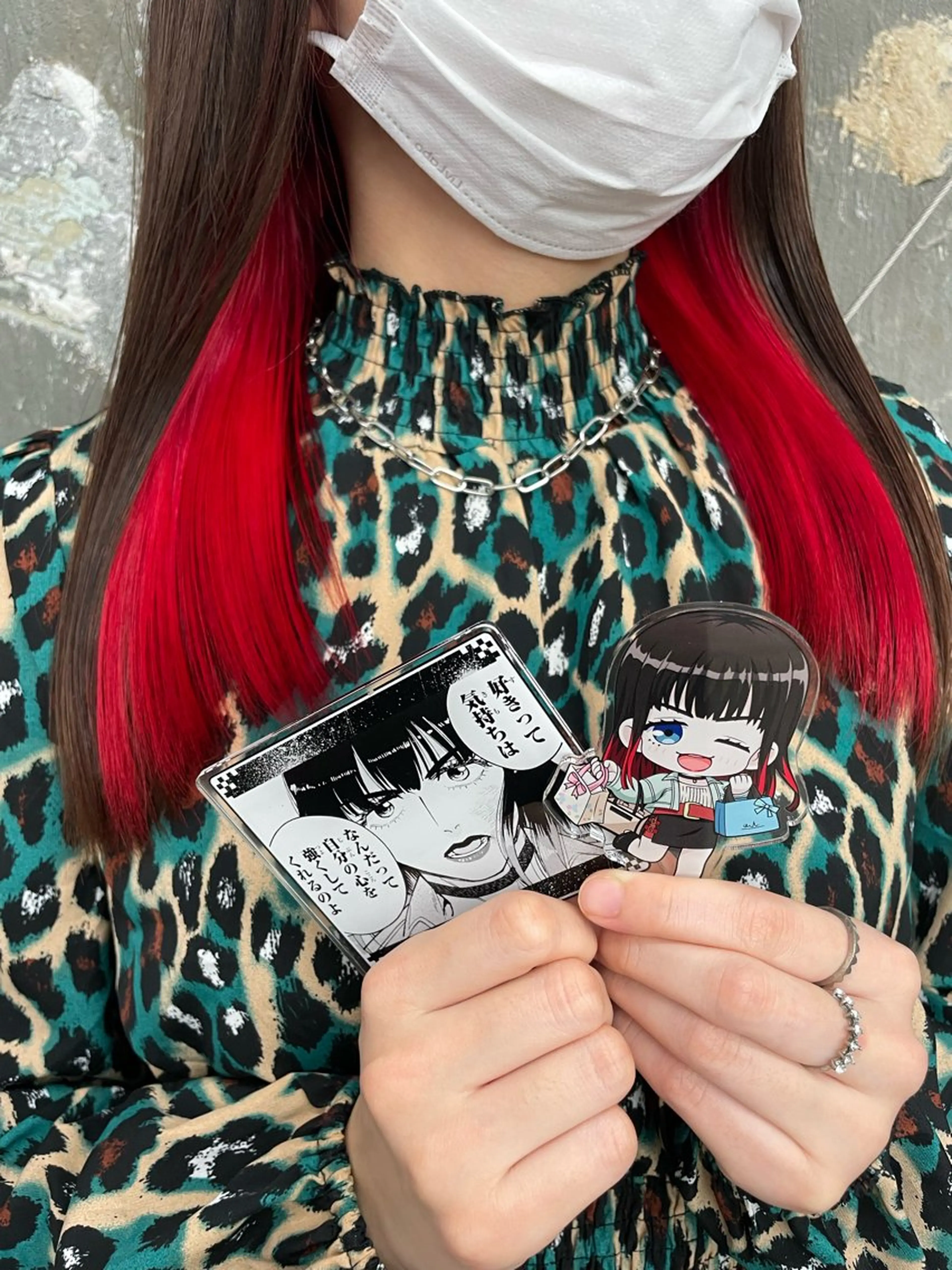 セミロング カラー インナーカラー 推し ブリーチ  髪質改善のヘアスタイル