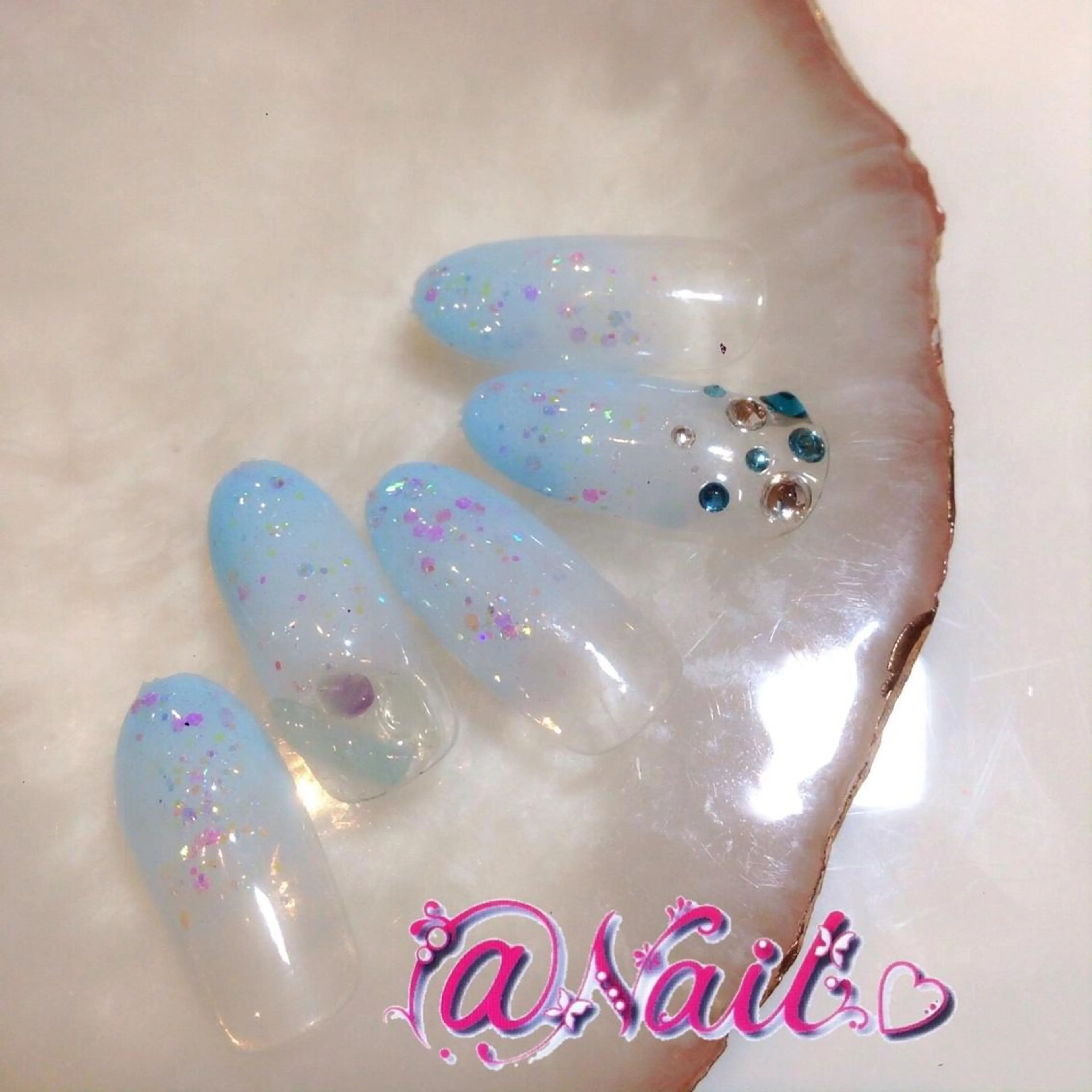 ネイル ネイルチップ 小尾 栞のネイルデザイン