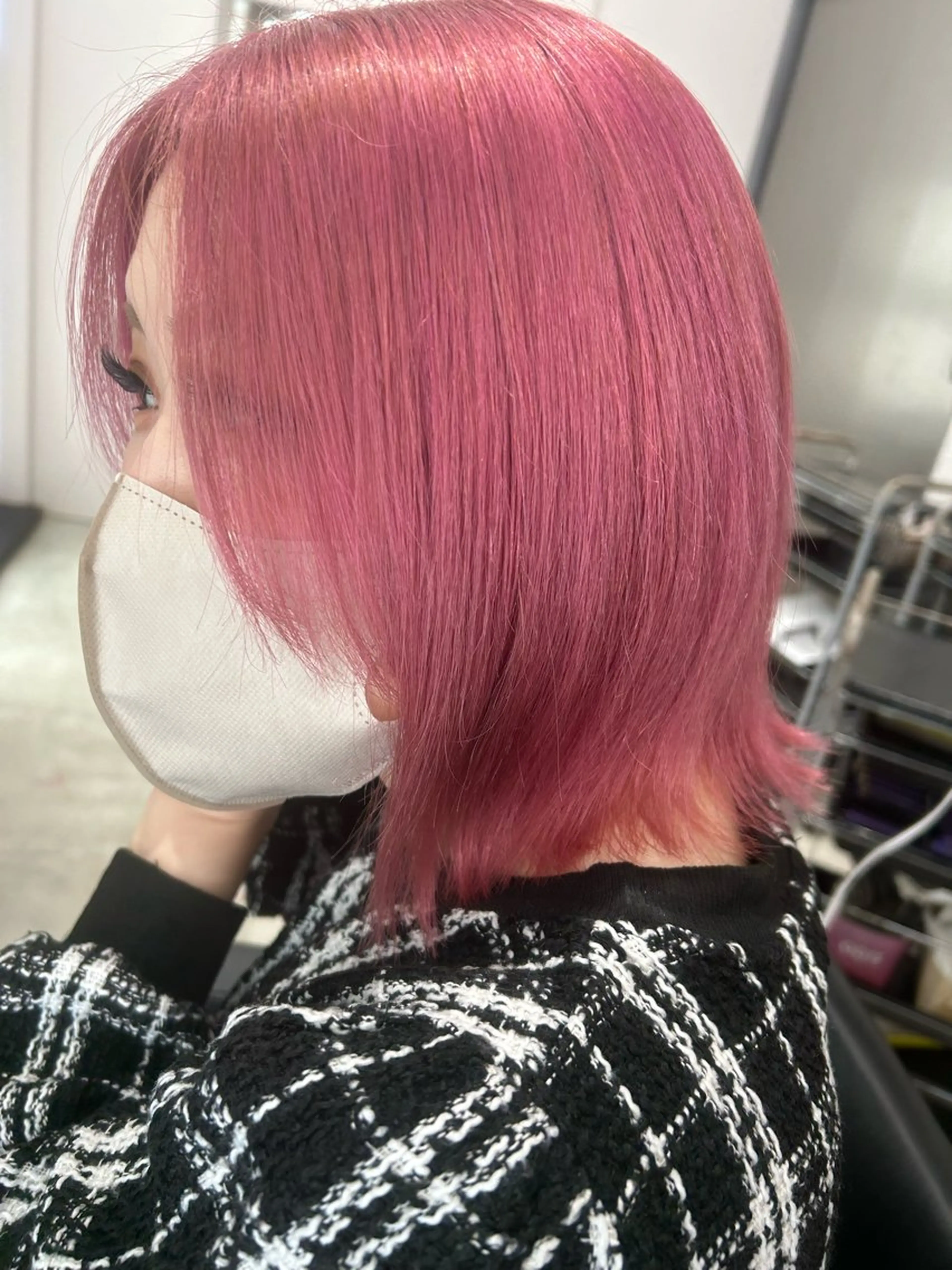 ショート カラー ボブレイヤー ベージュカラー ケアカラー 透明感カラー ダブルカラー ヘアカラー トリートメント ピンク/ベージュ /似合わせ/田島百華のヘアスタイル