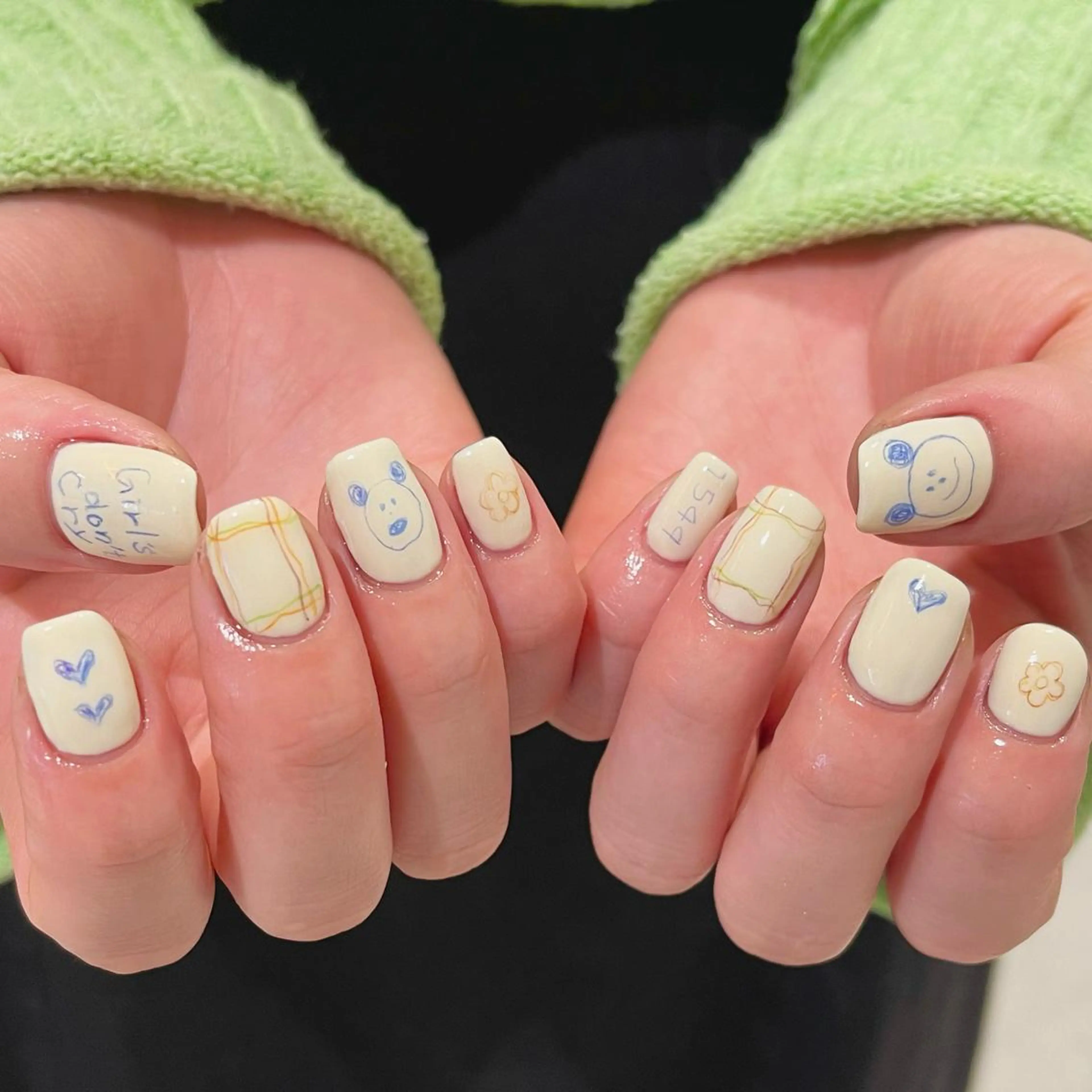 ネイル ハンドネイル lily 立川 MIZUKIのネイルデザイン