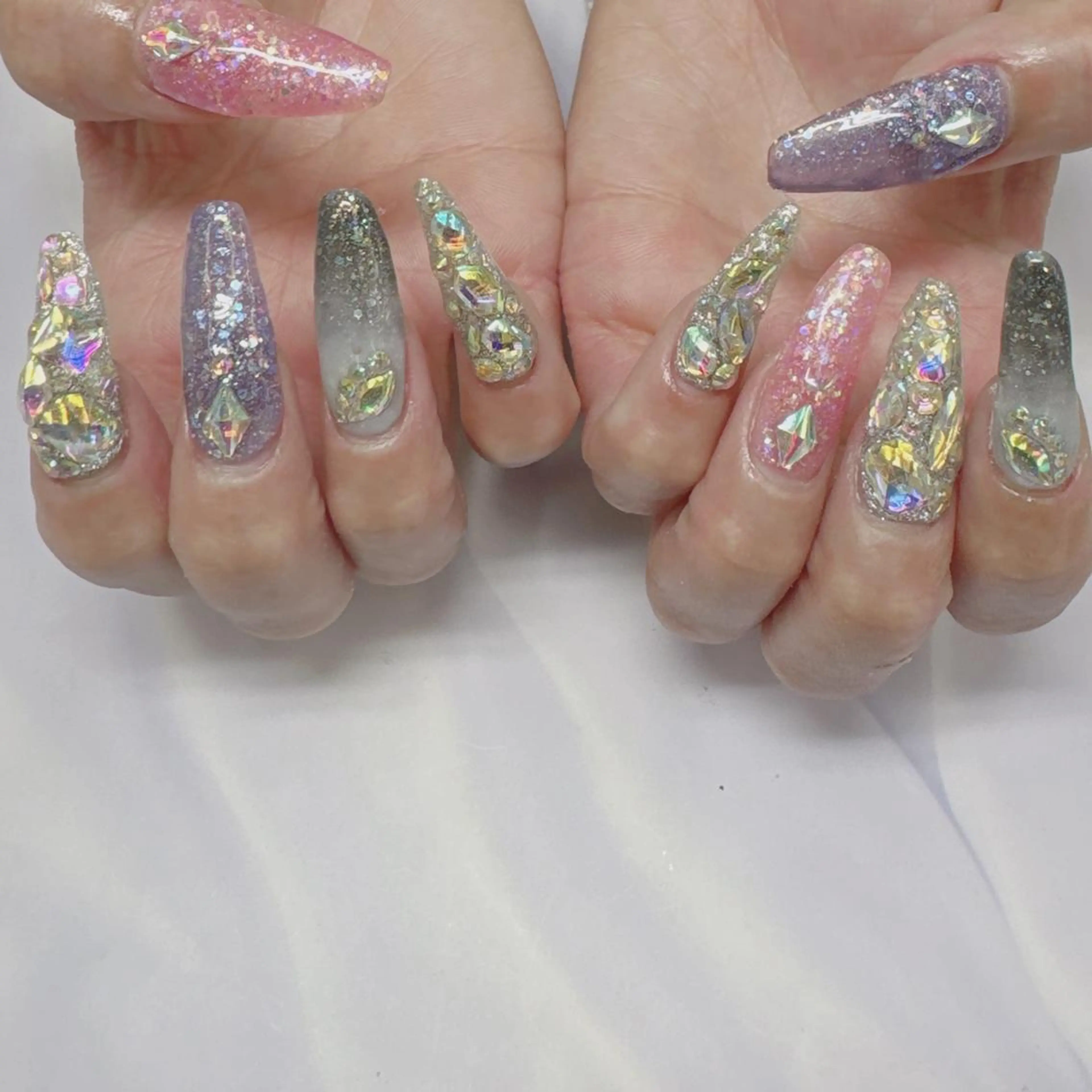 ネイル Nail salon Honey Beeのネイルデザイン