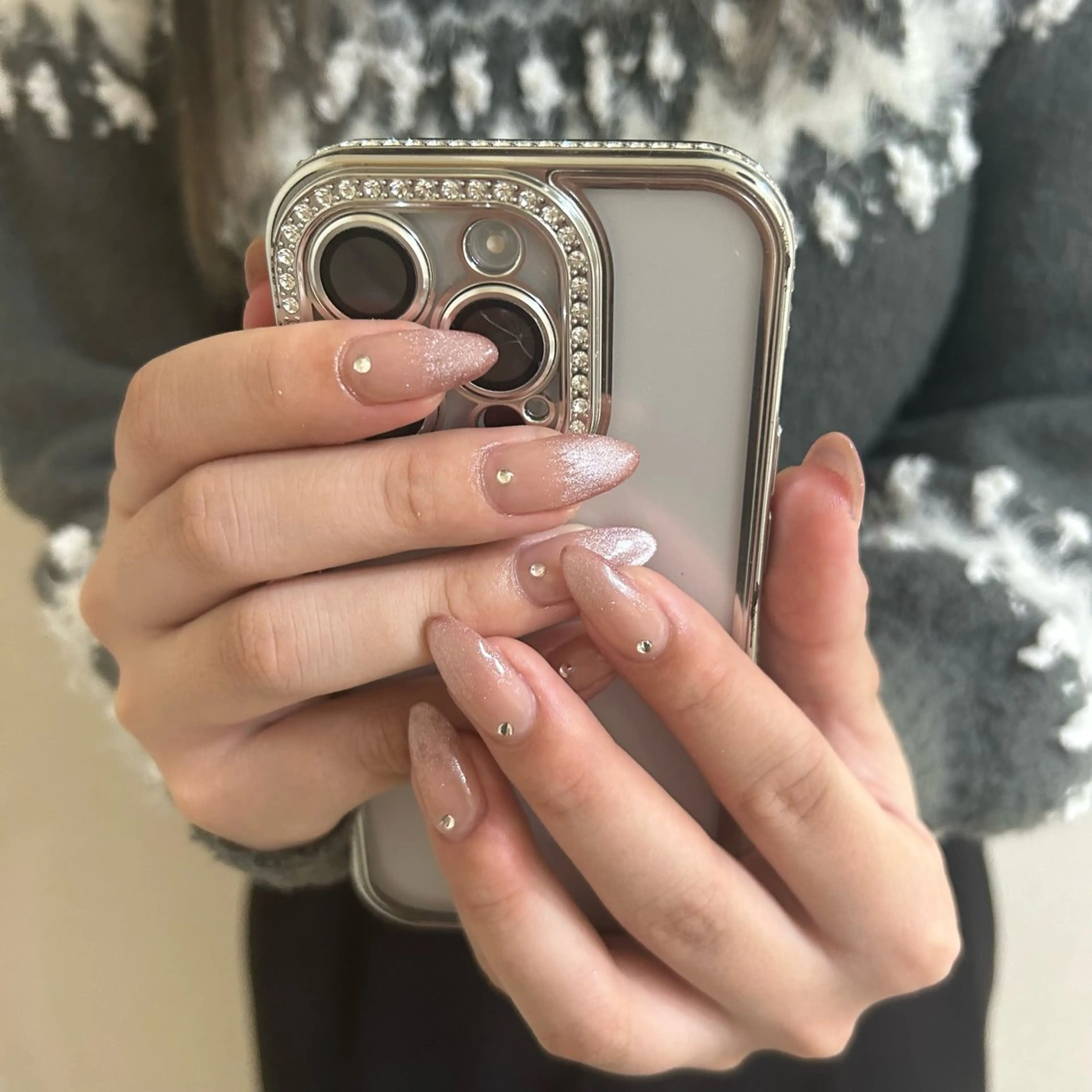 ネイル ブルー フットネイル ジェルネイル キラキラネイル 韓国ネイル RooM -mizuki-のネイルデザイン