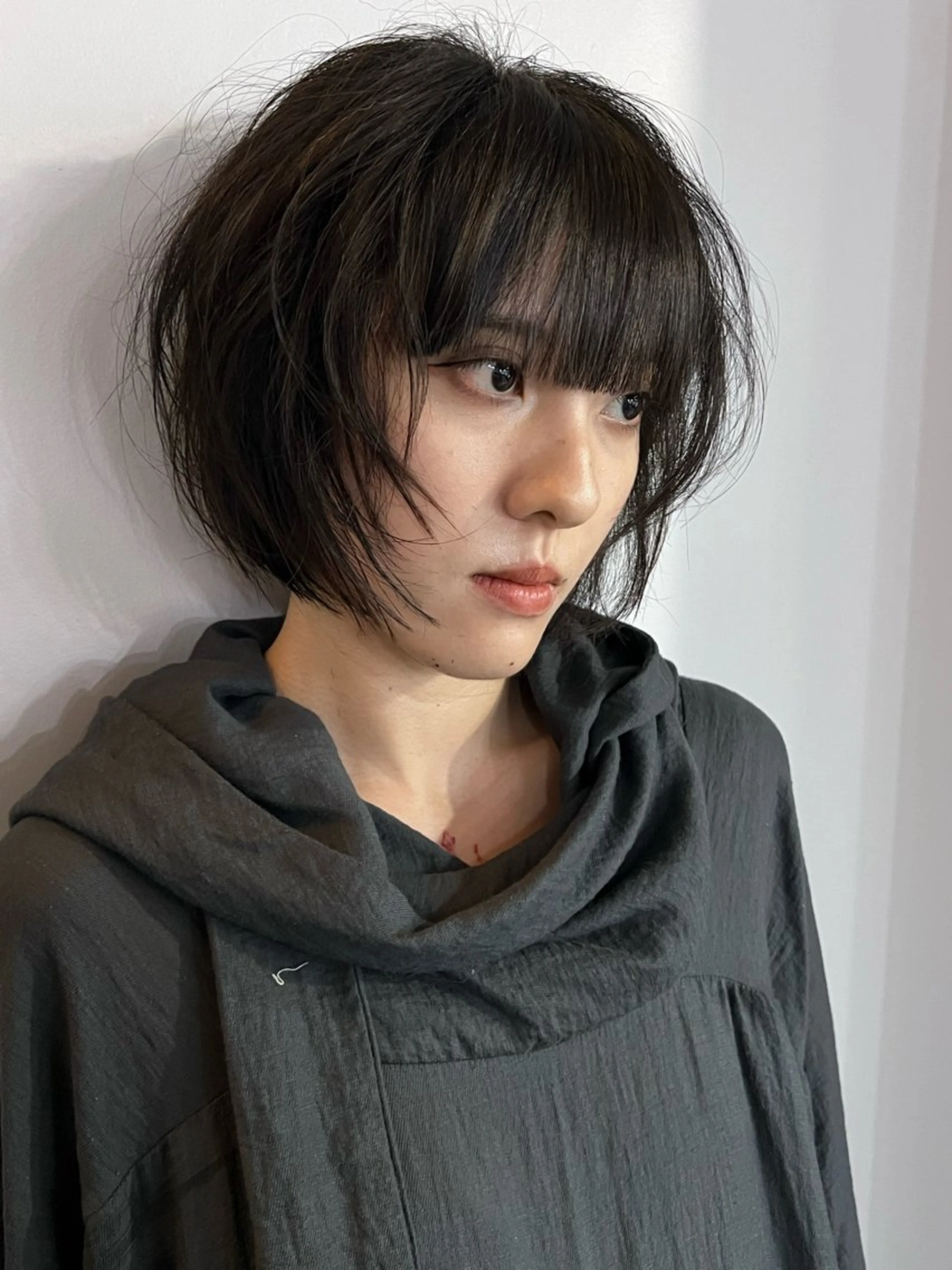 ショート ボブ 顔周りカット レイヤーカット カット ウルフ、レイヤー 、メンズカットSHOのヘアスタイル