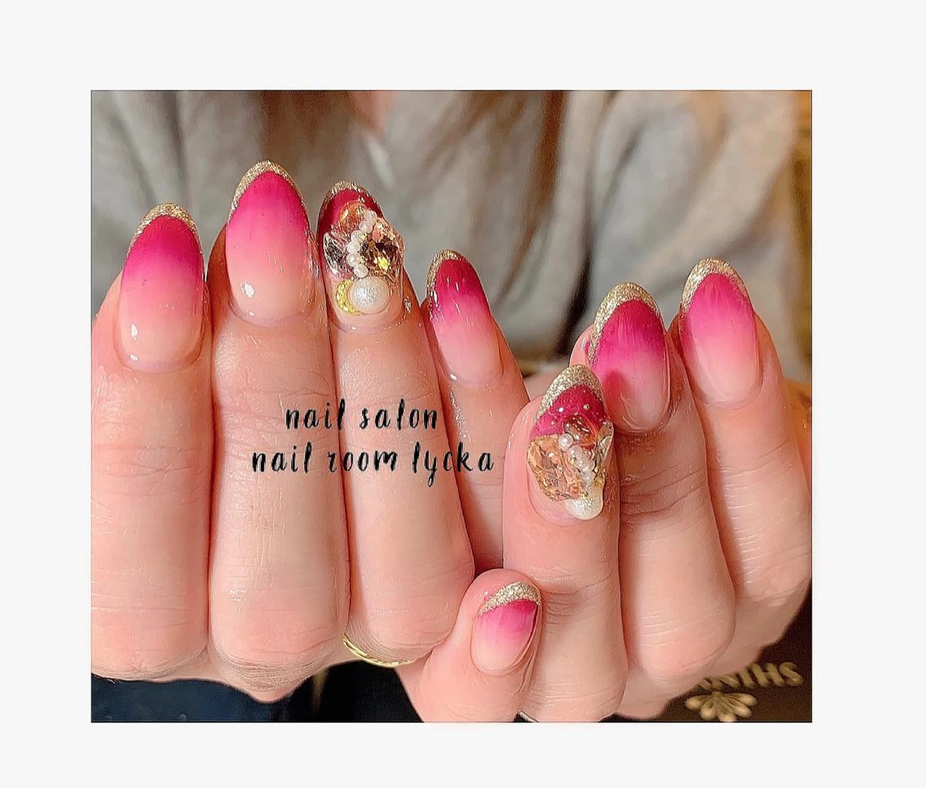 ネイル ジェルネイル パラジェル 冬ネイル ﾈｲﾙﾙｰﾑﾘｯｶ 𝐦𝐚𝐲𝐮のネイルデザイン