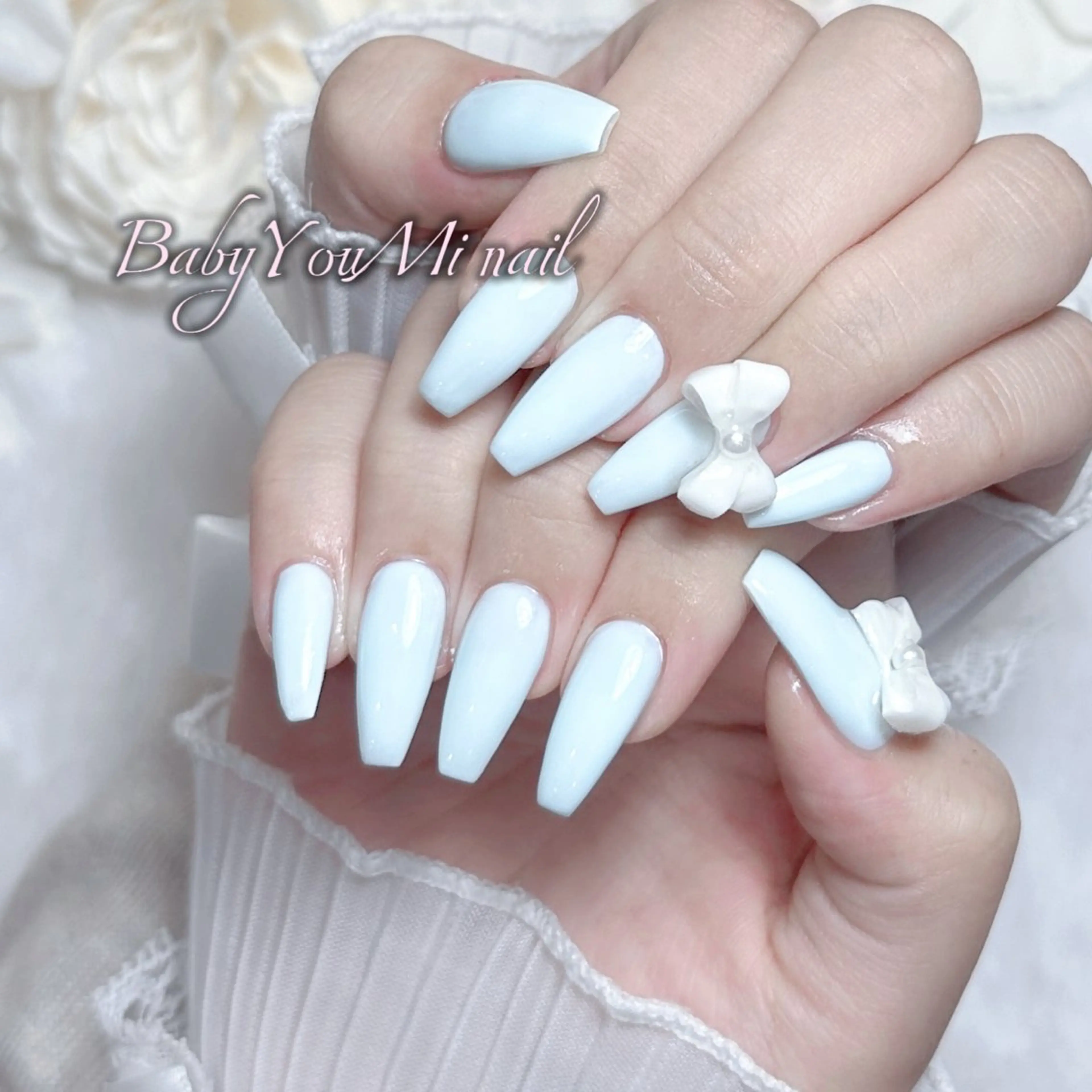 ネイル オーロラネイル チークネイル 成人式 フットネイル フレンチネイル ハンドネイル BabyYouMi nailのネイルデザイン