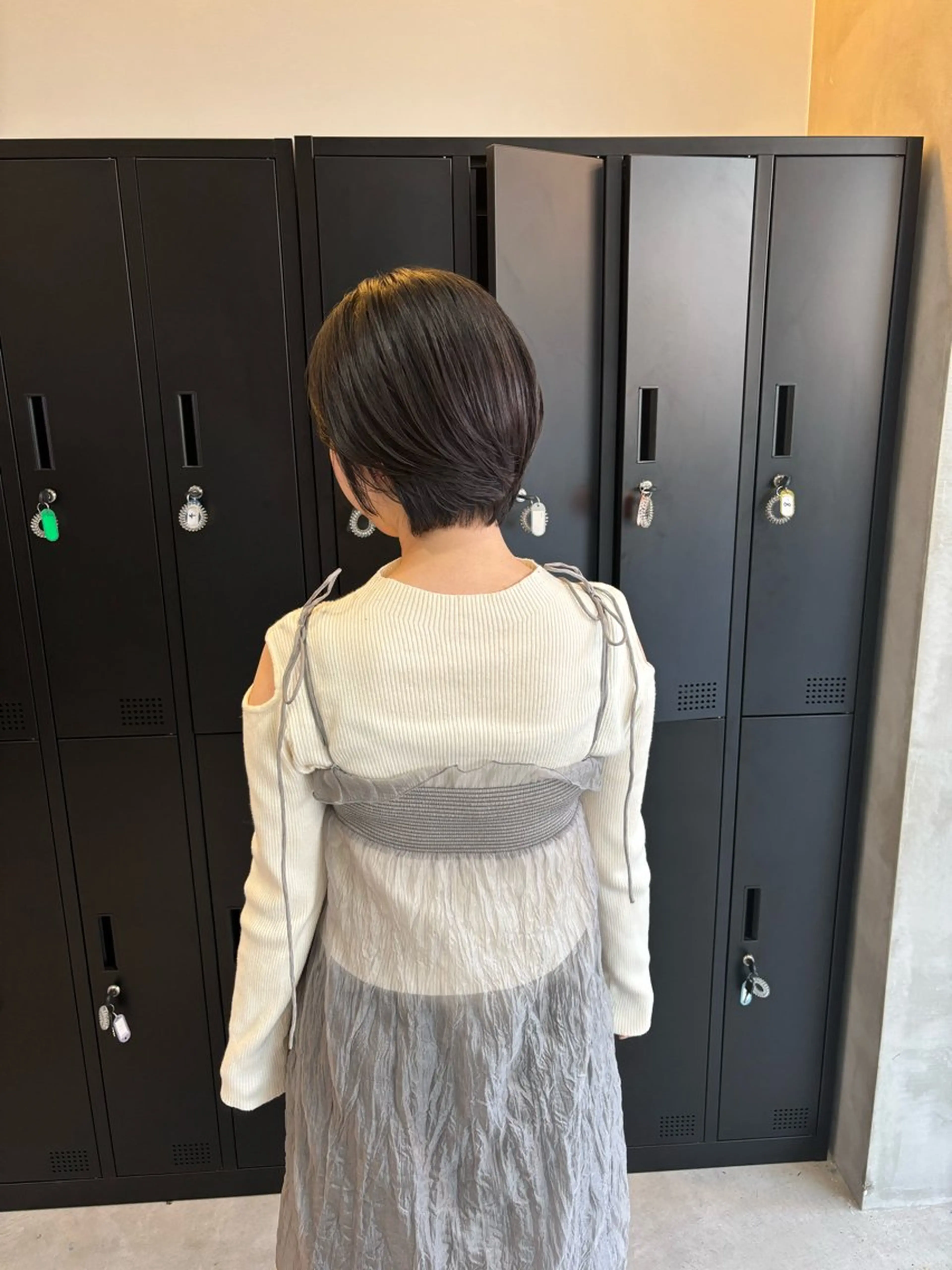 ショート カラー バレイヤージュ ブリーチ ケアブリーチ ダブルカラー イヤリングカラー 長谷川 湧のヘアスタイル