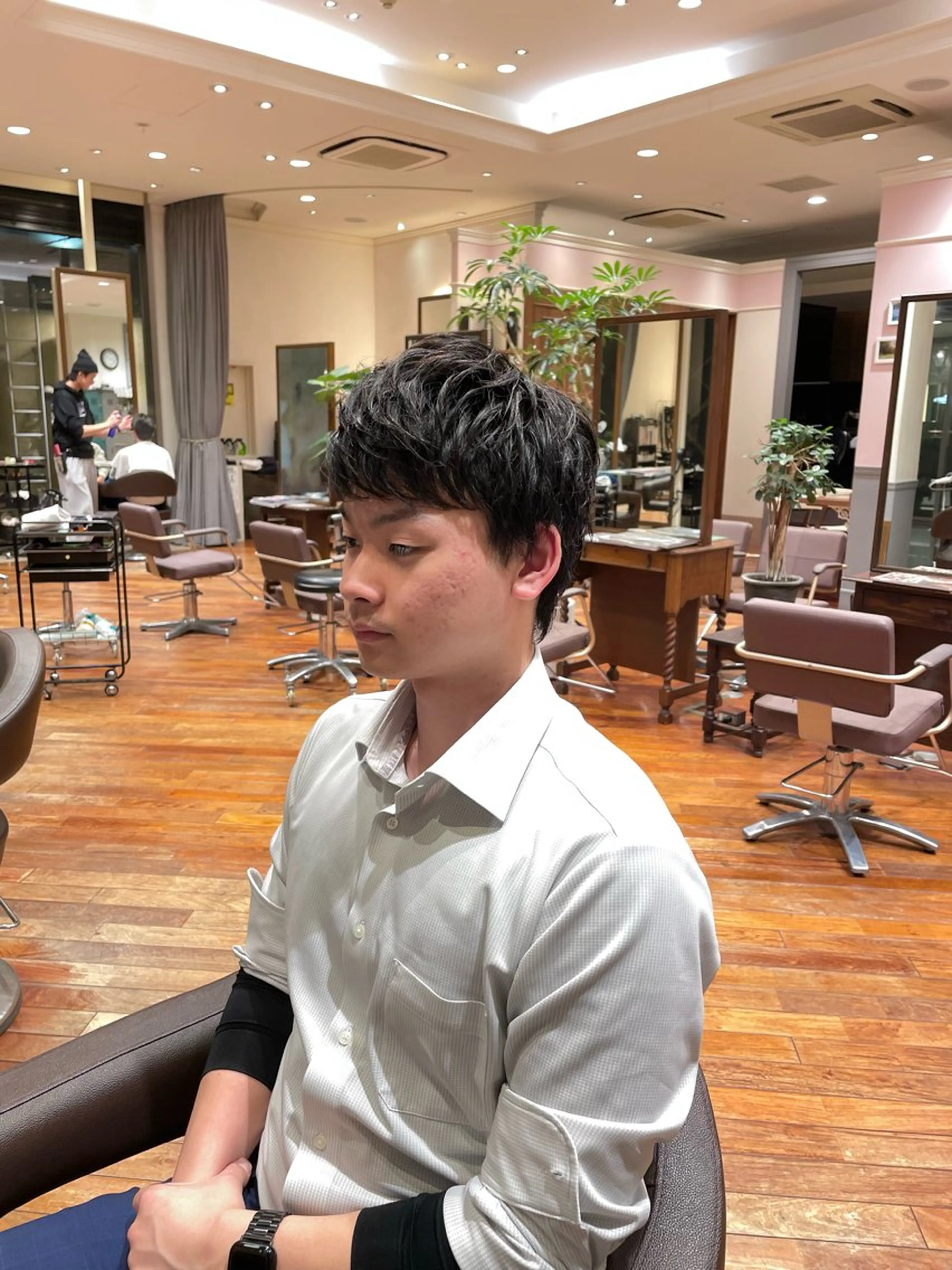 メンズ 大阪梅田 稲葉利也斗のヘアスタイル