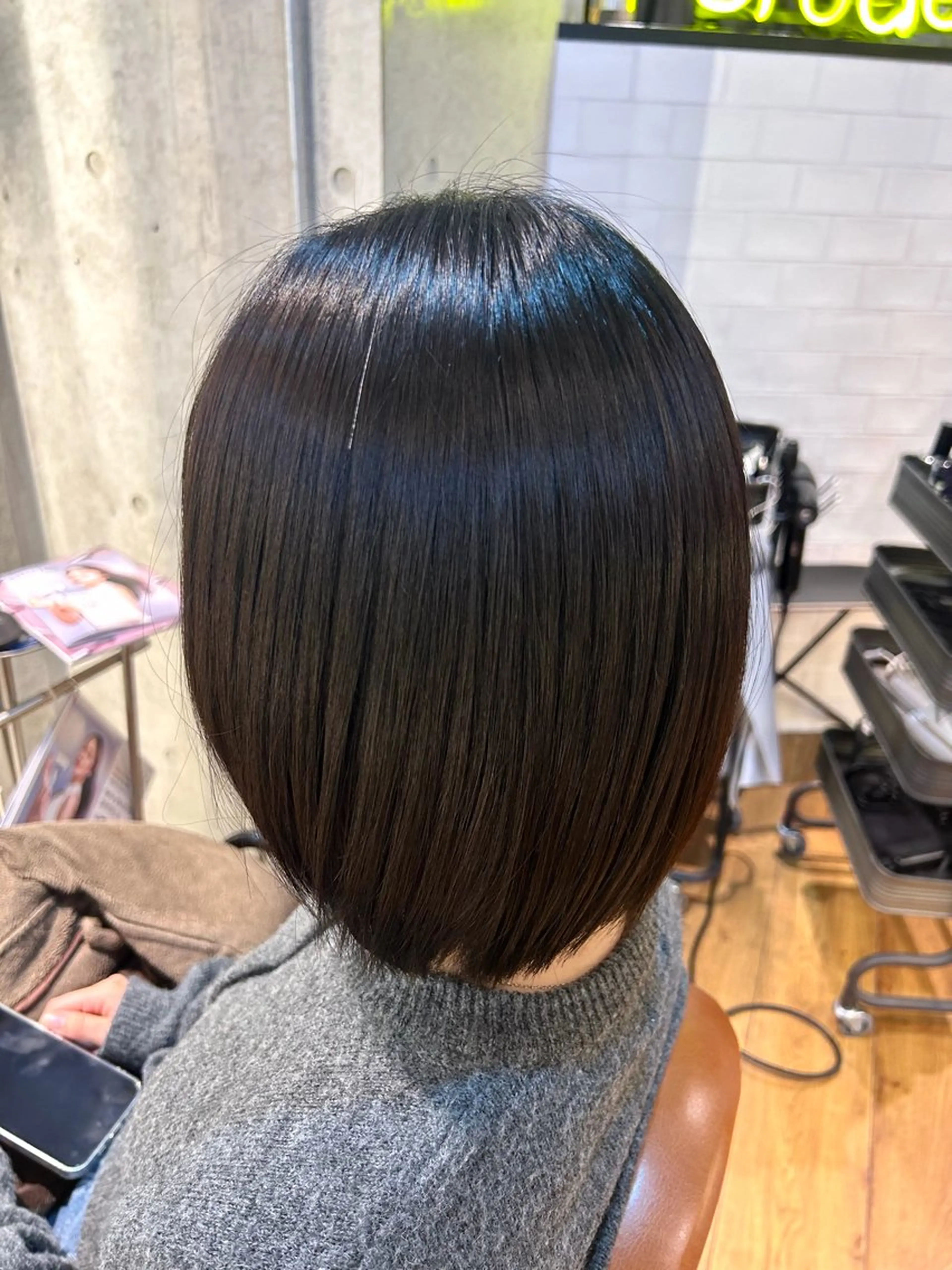 ミディアム カラー 岡本 蓮央のヘアスタイル