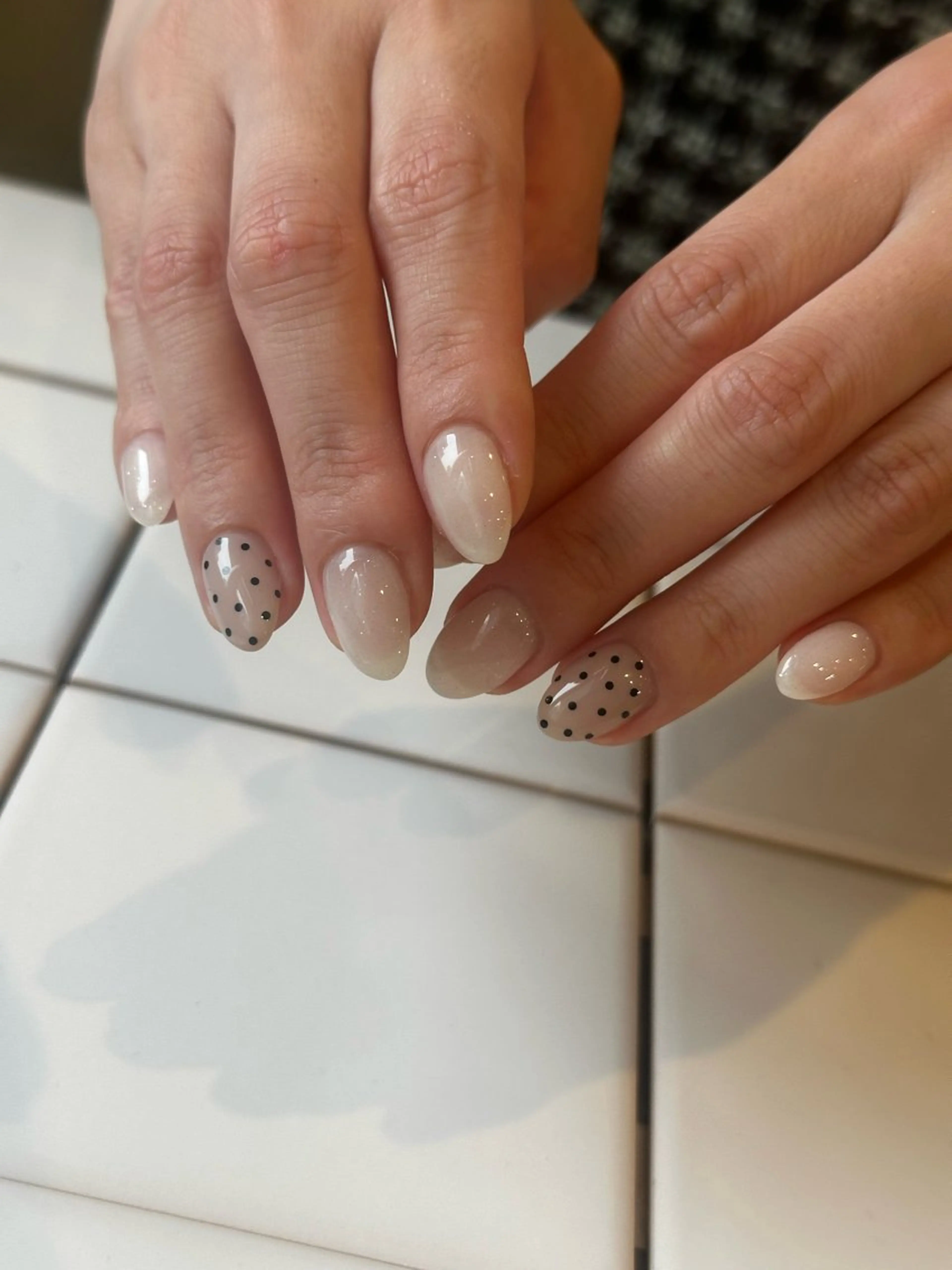 ネイル ニュアンスネイル ハンドネイル Natsuko 🪼のネイルデザイン